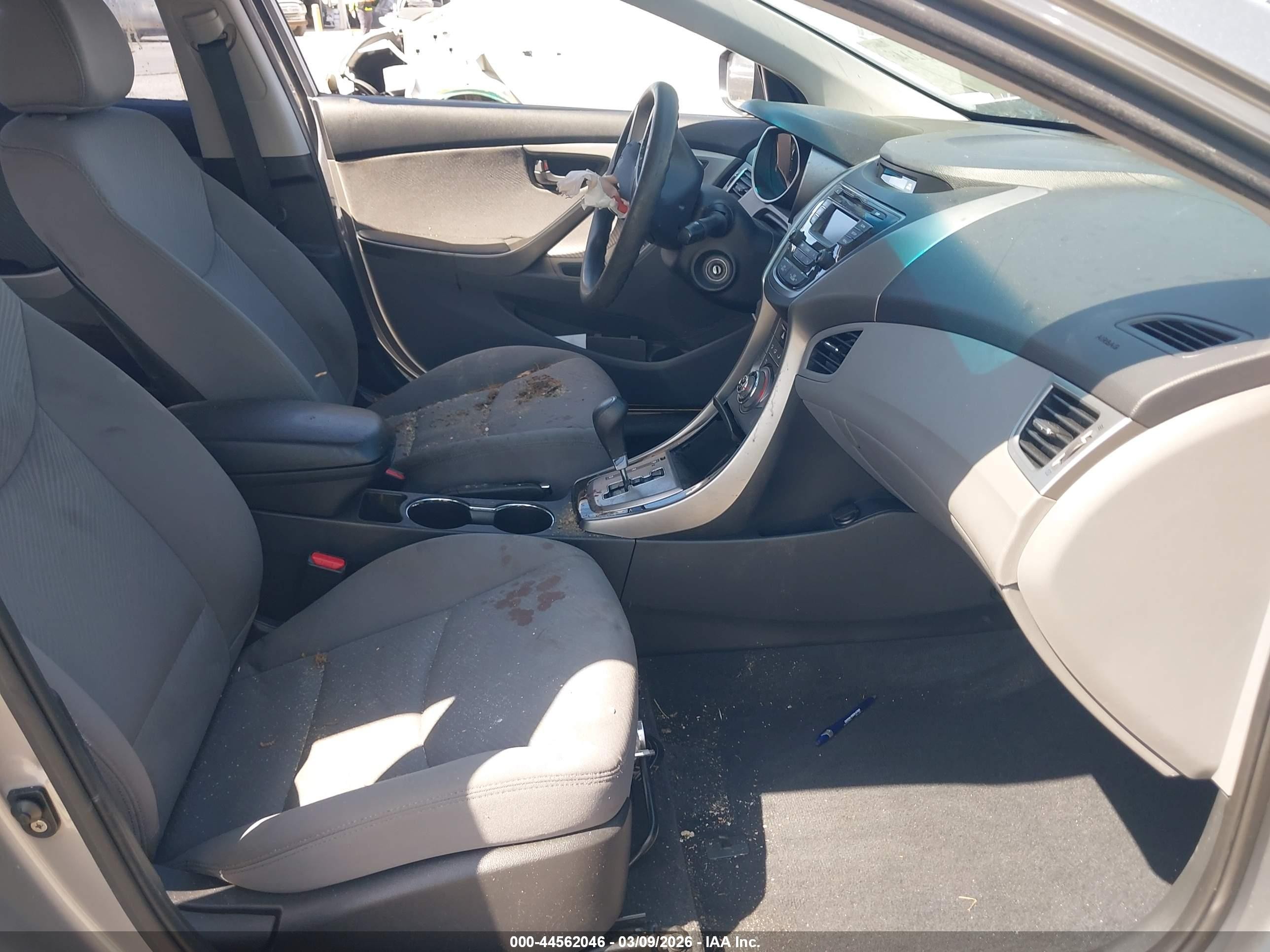 2013 Hyundai Elantra Gls Silver vin: KMHDH4AE9DU775175