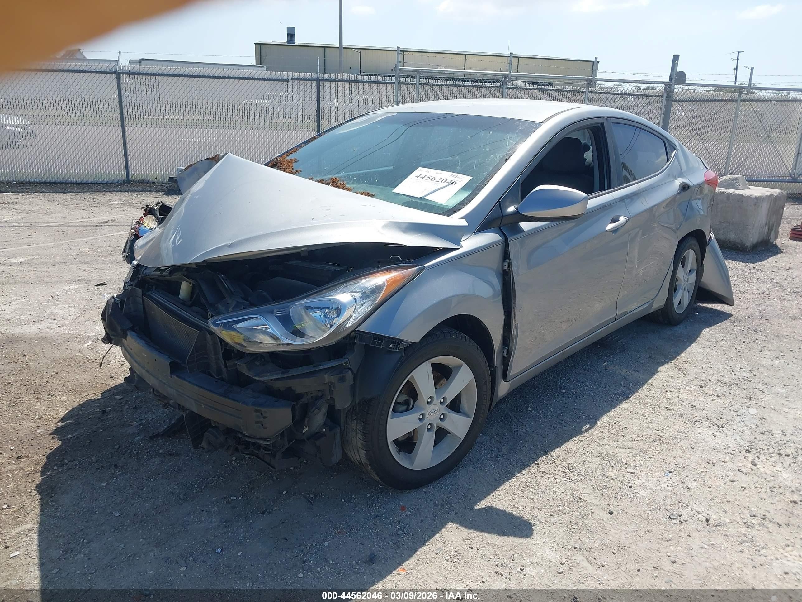 2013 Hyundai Elantra Gls Silver vin: KMHDH4AE9DU775175