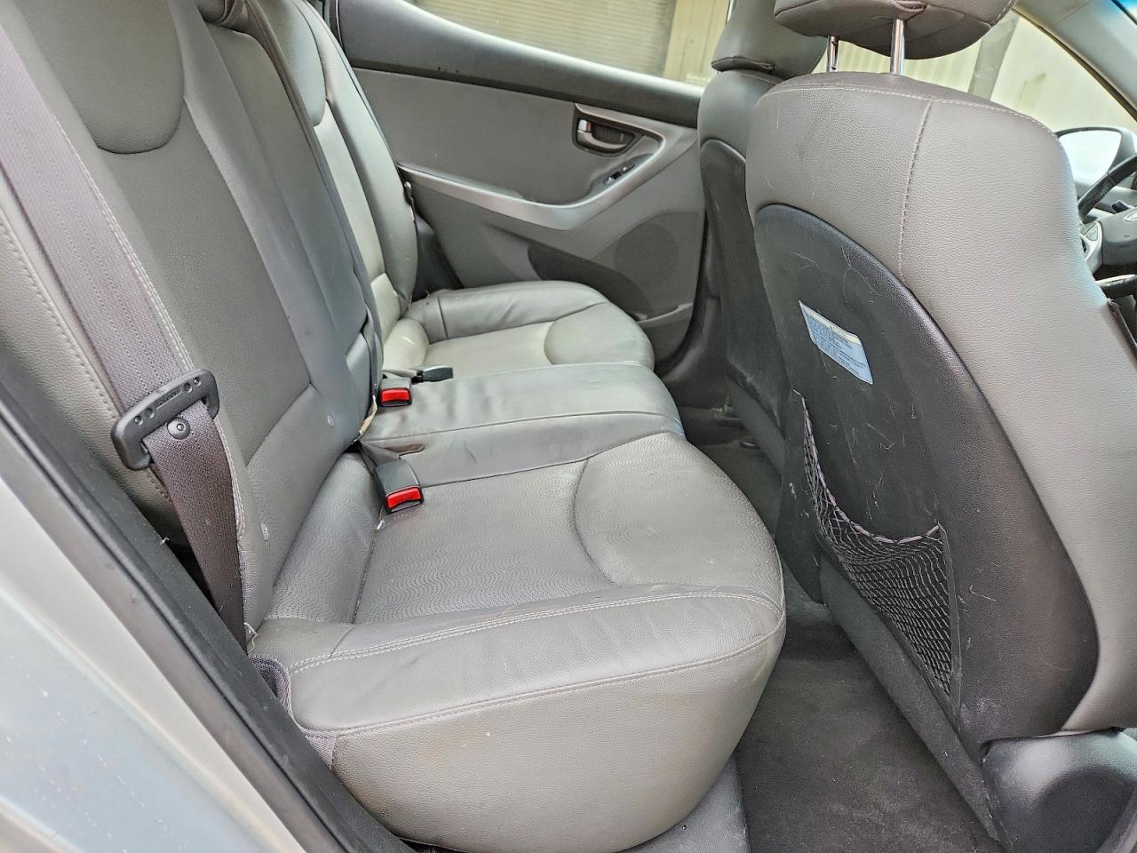 2013 Hyundai Elantra Limited Silver vin: KMHDH4AE9DU838419