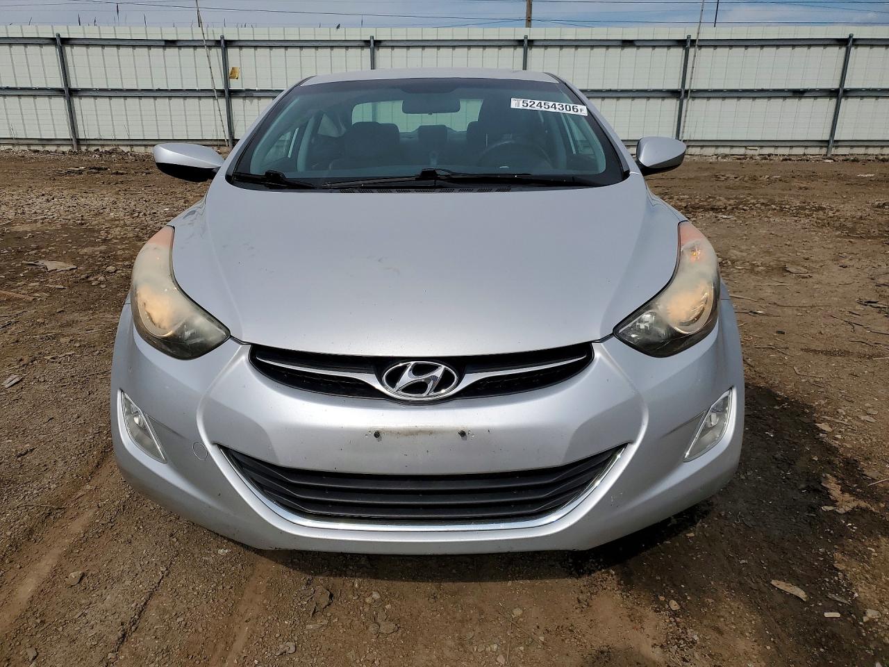 2013 Hyundai Elantra Gls Silver vin: KMHDH4AE9DU842227