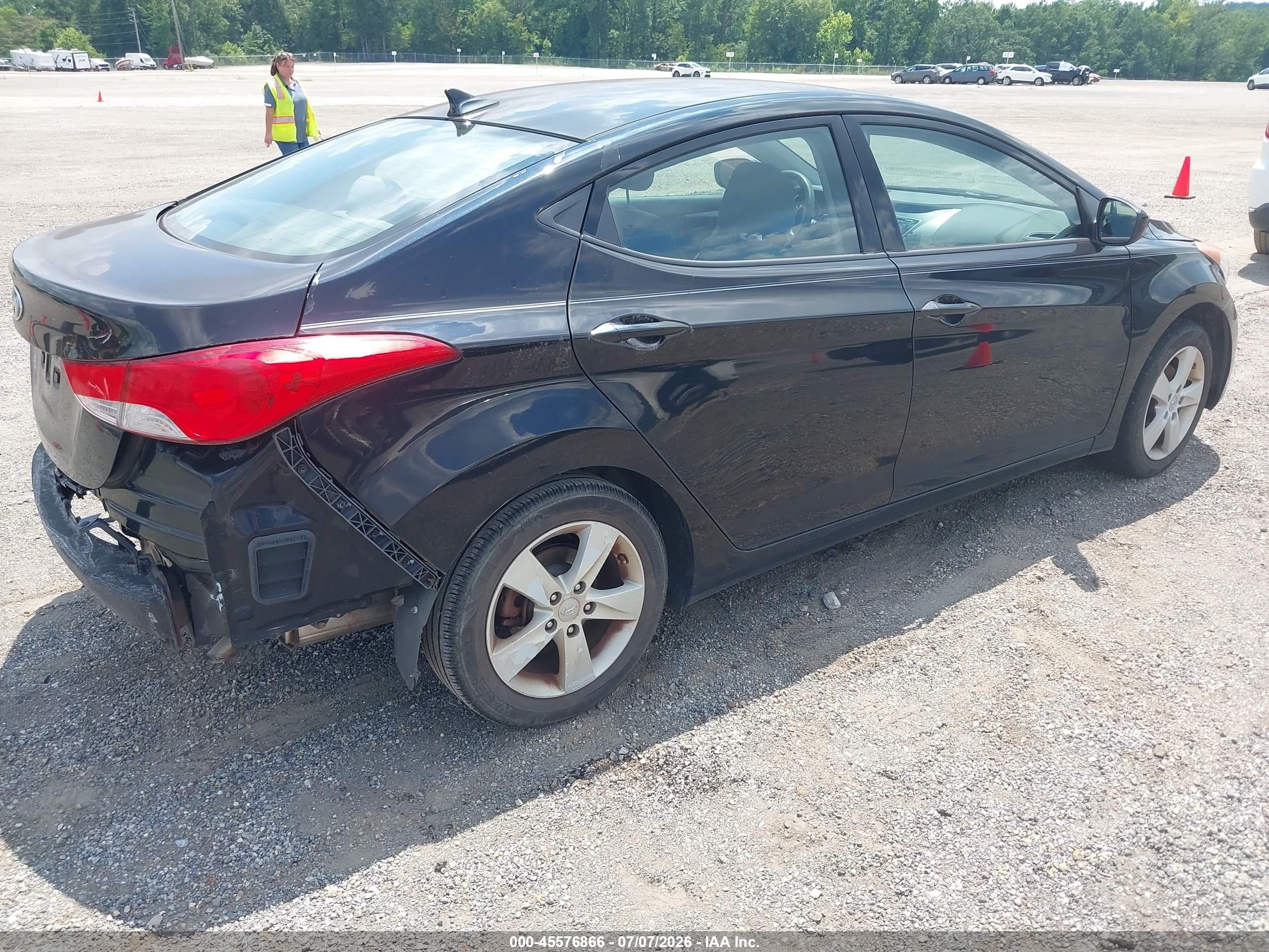 2013 Hyundai Elantra Gls Черный vin: KMHDH4AE9DU878144