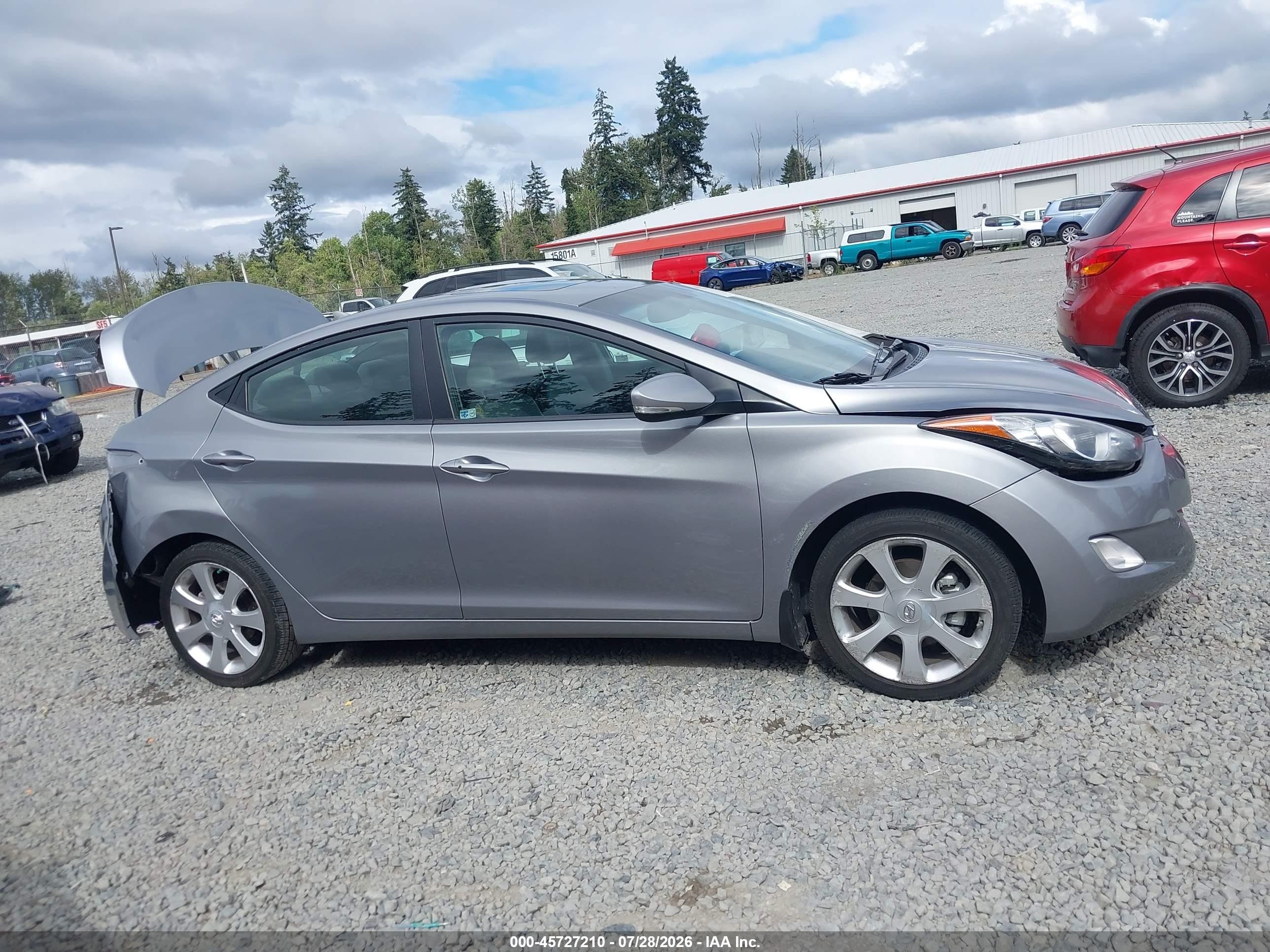 2013 Hyundai Elantra Limited Silver vin: KMHDH4AE9DU917279