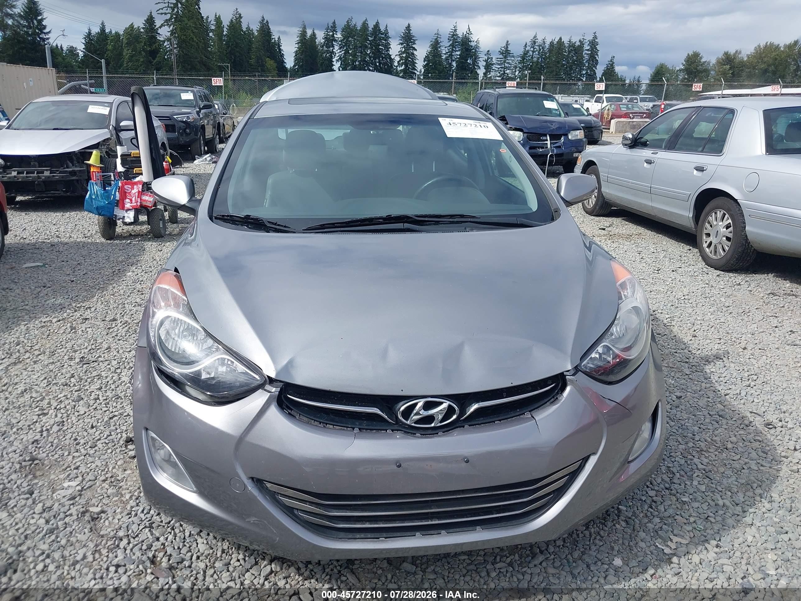 2013 Hyundai Elantra Limited Silver vin: KMHDH4AE9DU917279