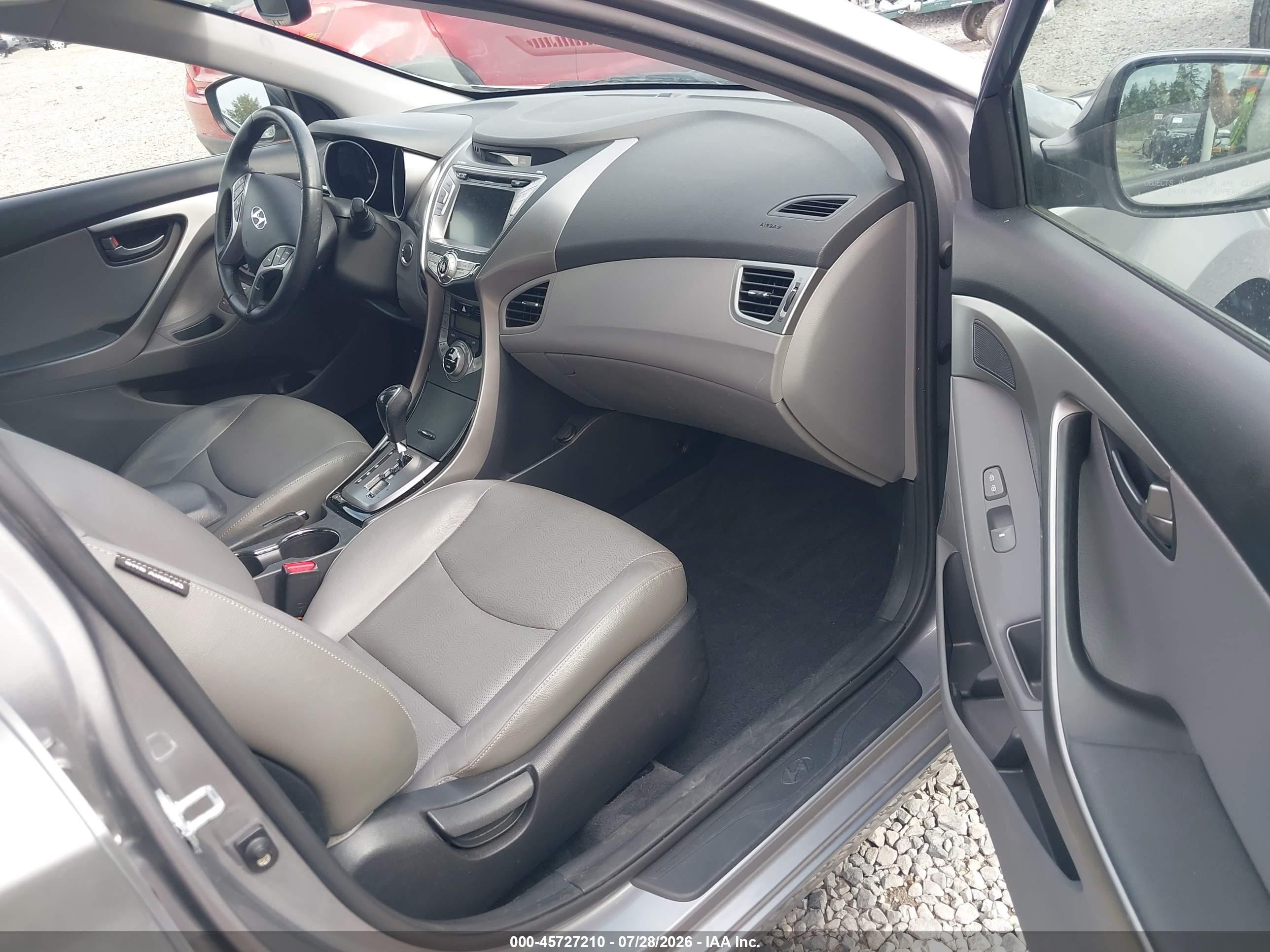 2013 Hyundai Elantra Limited Silver vin: KMHDH4AE9DU917279
