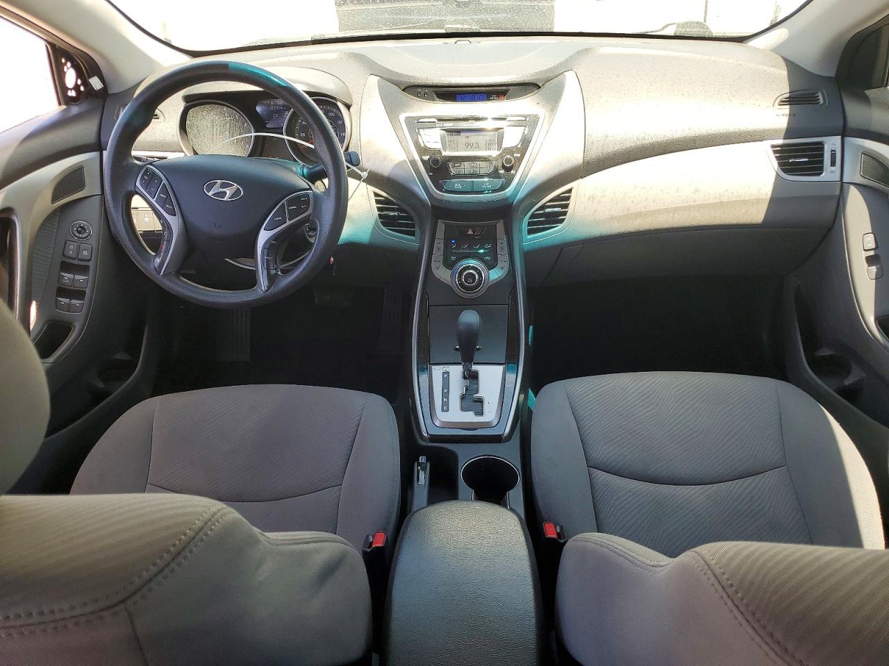 2013 Hyundai Elantra Gls Серебряный vin: KMHDH4AE9DU933899