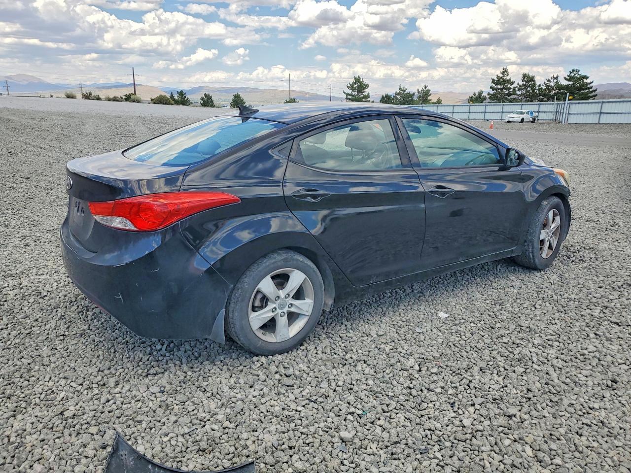 2013 Hyundai Elantra Gls Black vin: KMHDH4AE9DU936060