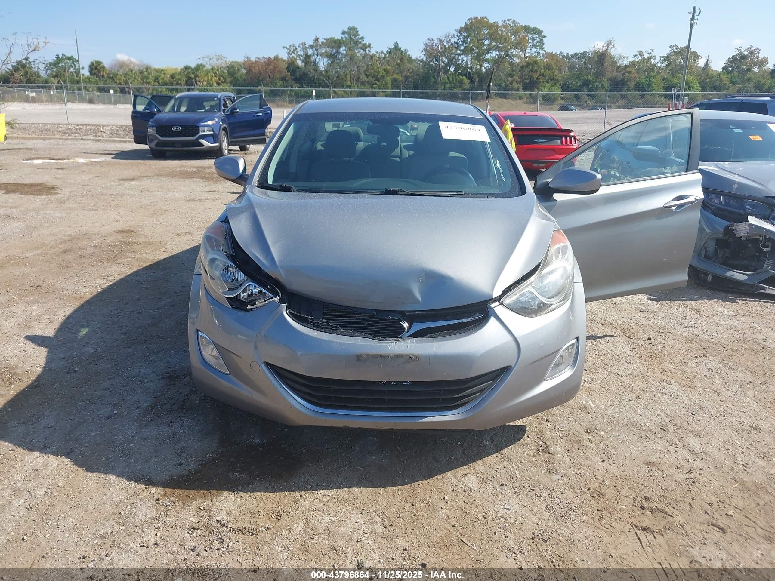 2013 Hyundai Elantra Gls Gray vin: KMHDH4AE9DU942764