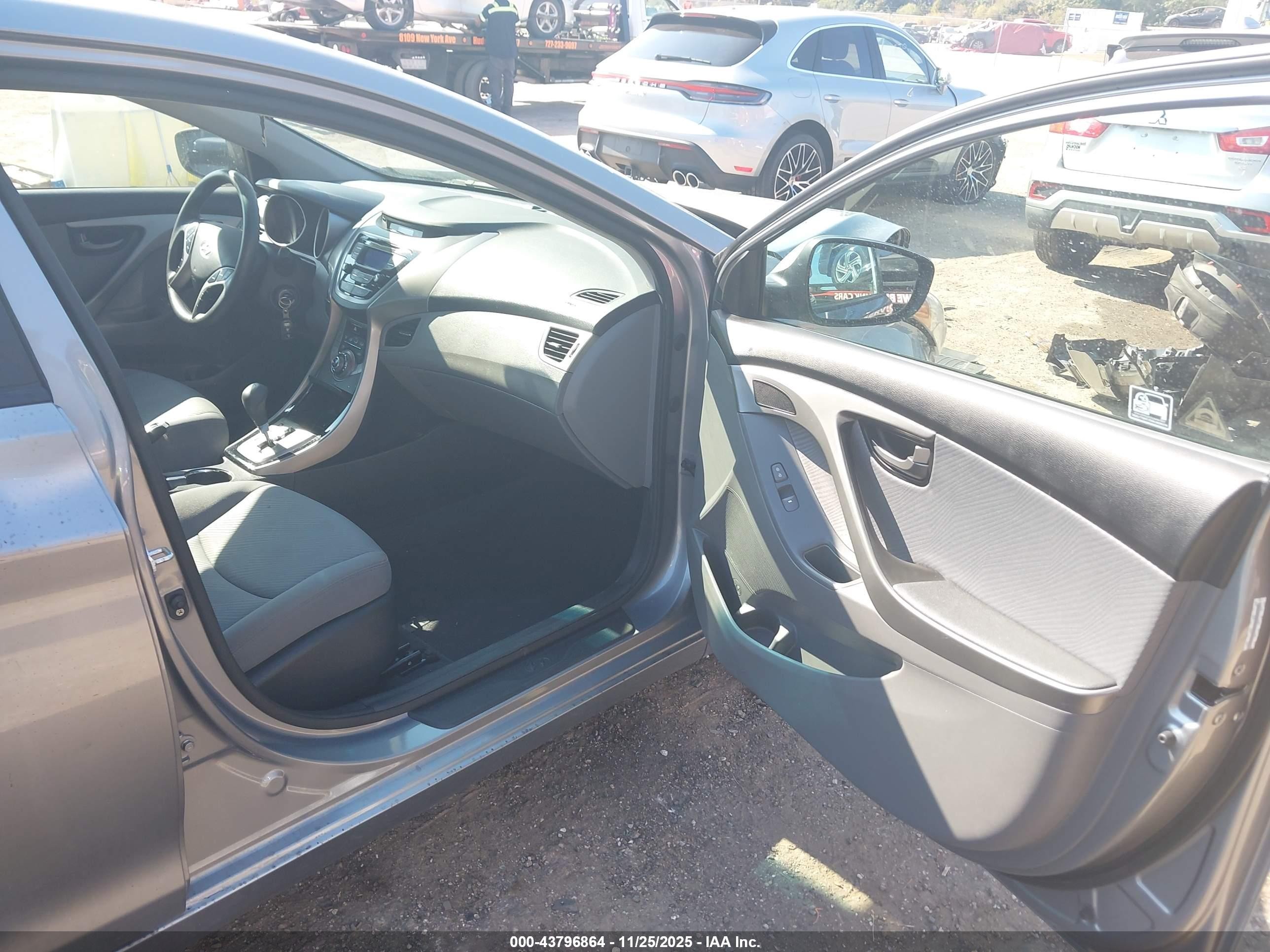 2013 Hyundai Elantra Gls Gray vin: KMHDH4AE9DU942764