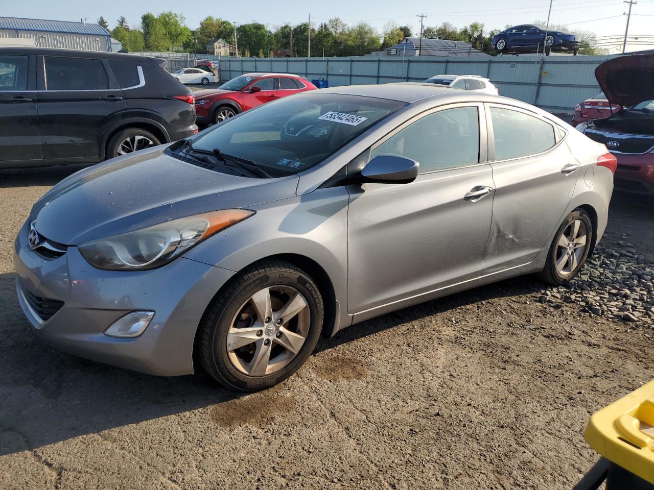 2013 Hyundai Elantra Gray vin: KMHDH4AE9DU980706