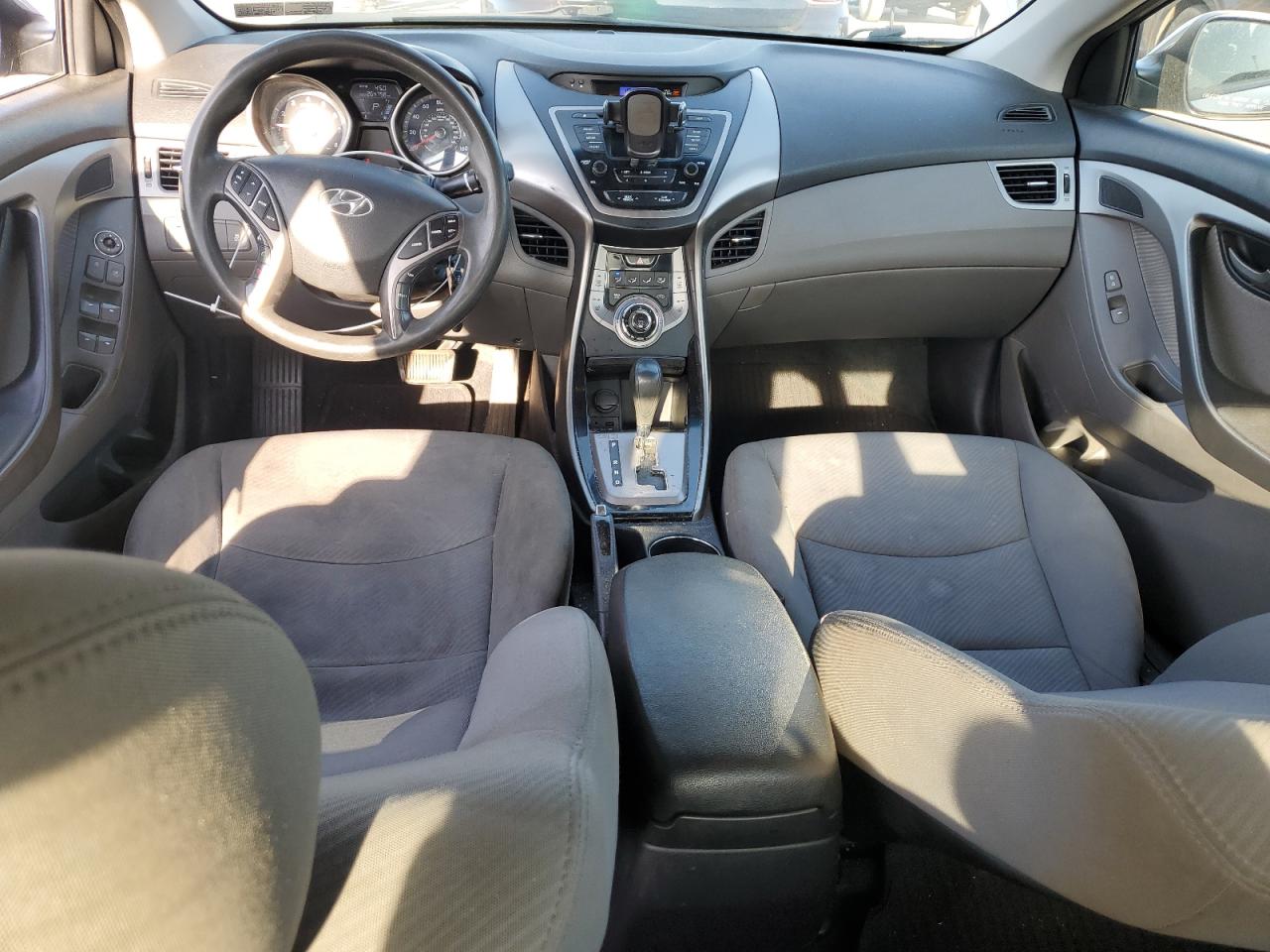 2013 Hyundai Elantra Gray vin: KMHDH4AE9DU980706