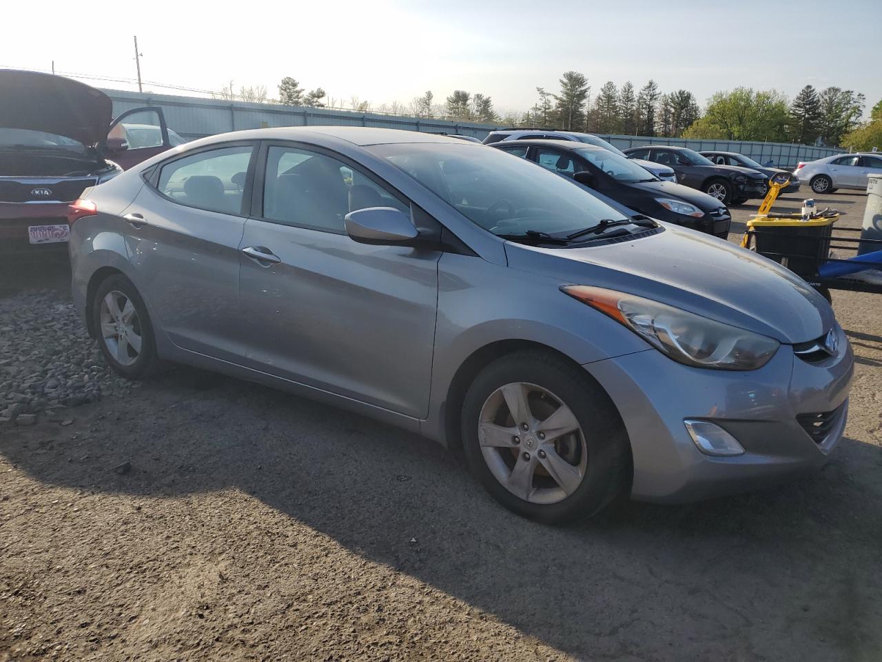 2013 Hyundai Elantra Gray vin: KMHDH4AE9DU980706