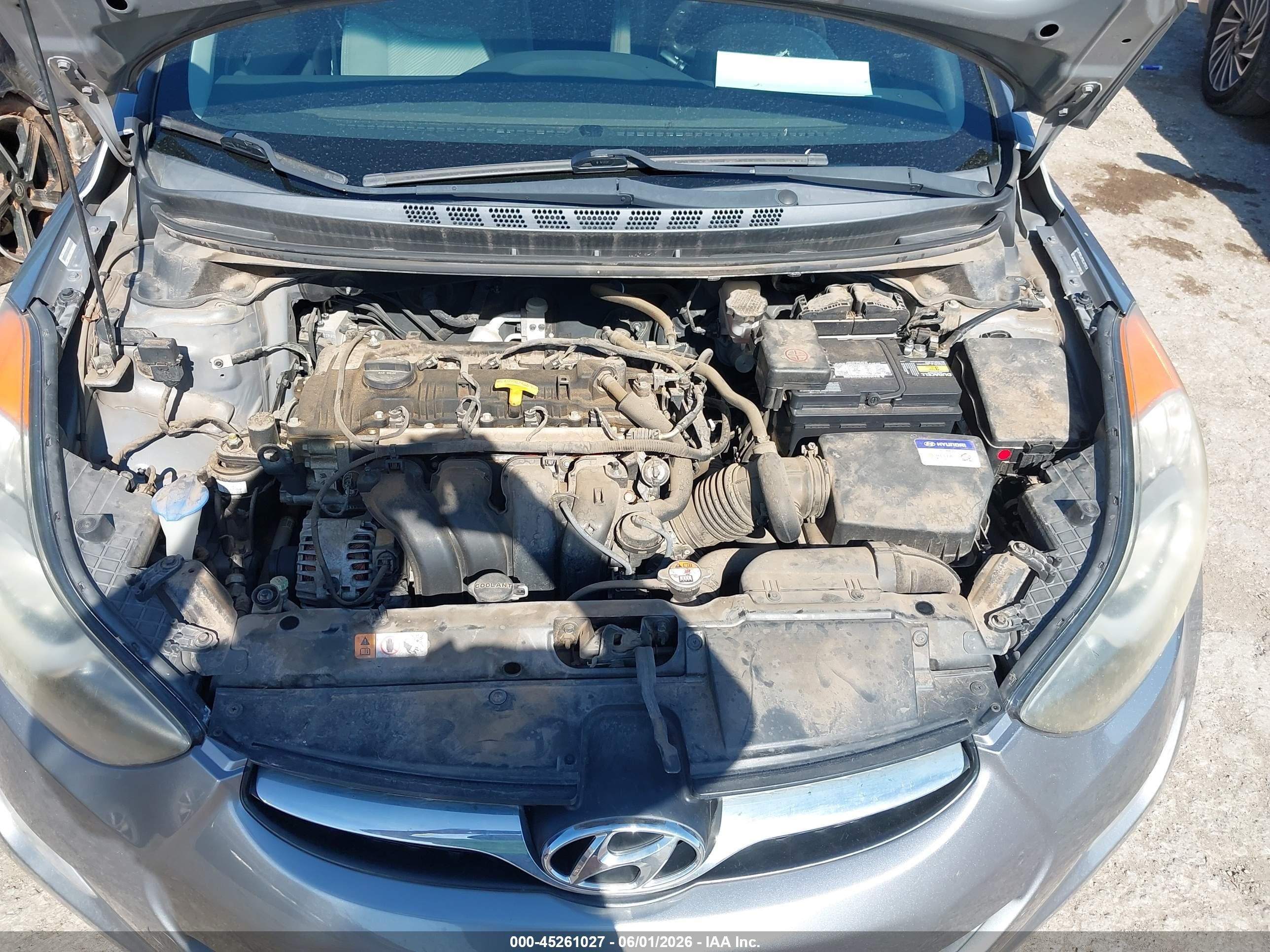 2013 Hyundai Elantra Gls Silver vin: KMHDH4AE9DU993178