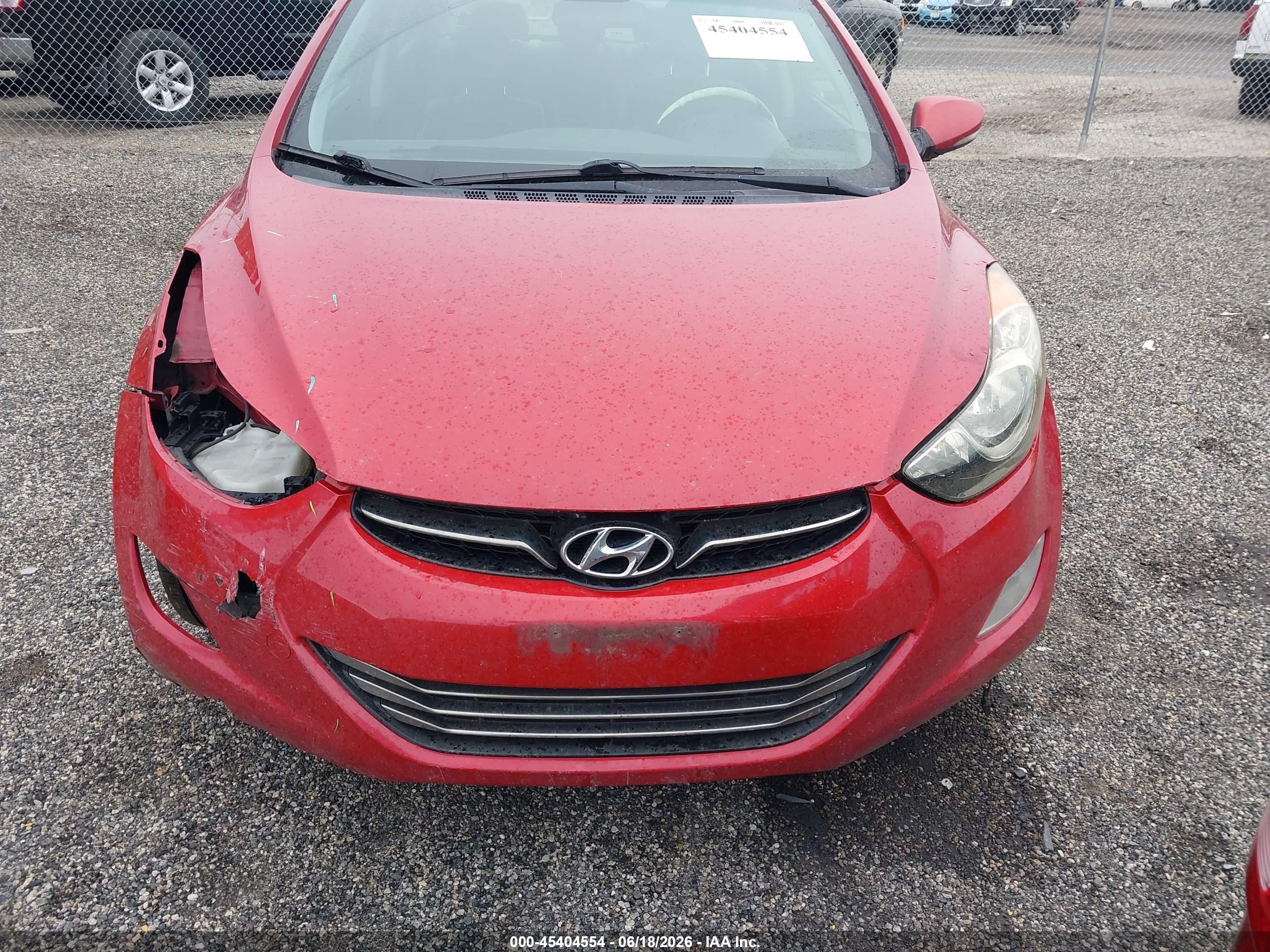 2013 Hyundai Elantra Limited Red vin: KMHDH4AE9DU997005