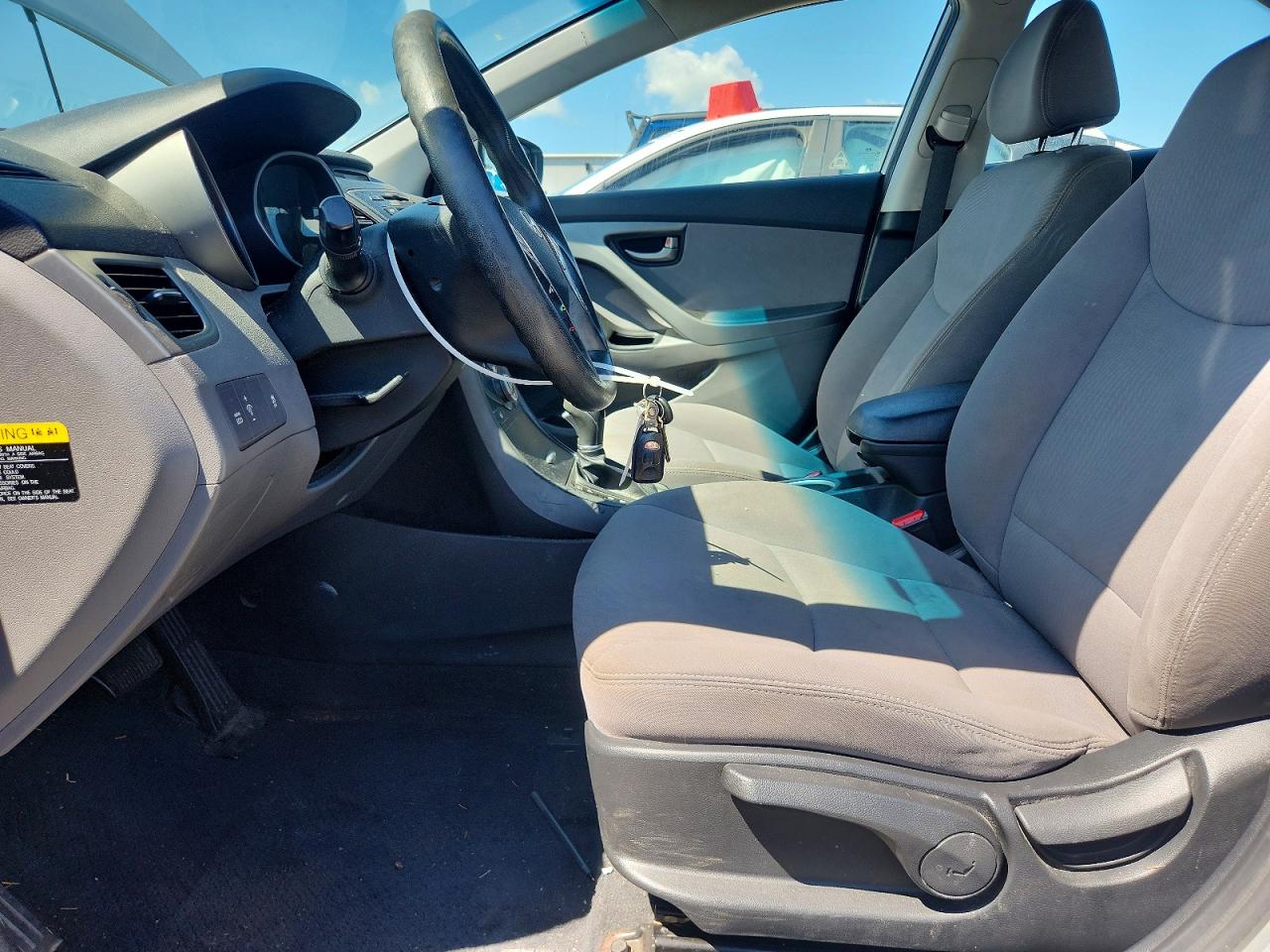 2014 Hyundai Elantra Se Silver vin: KMHDH4AE9EU103084