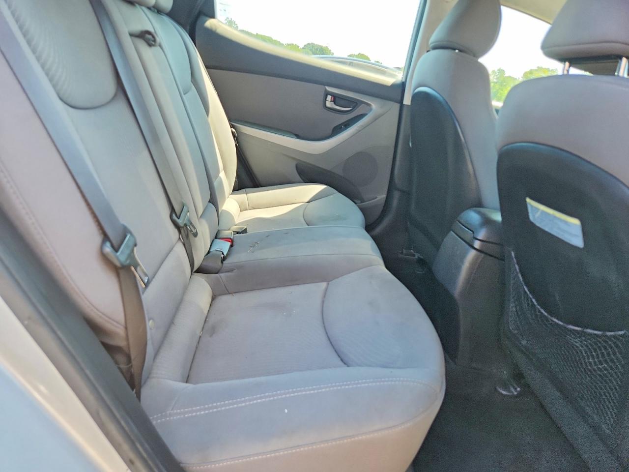 2014 Hyundai Elantra Se Silver vin: KMHDH4AE9EU103084