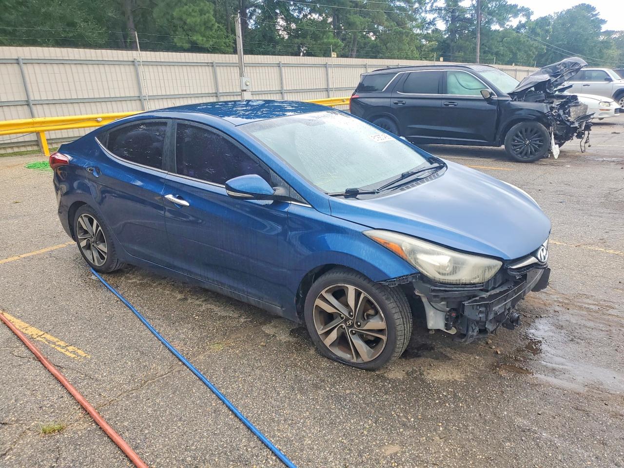 2014 Hyundai Elantra Limited Blue vin: KMHDH4AE9EU156044