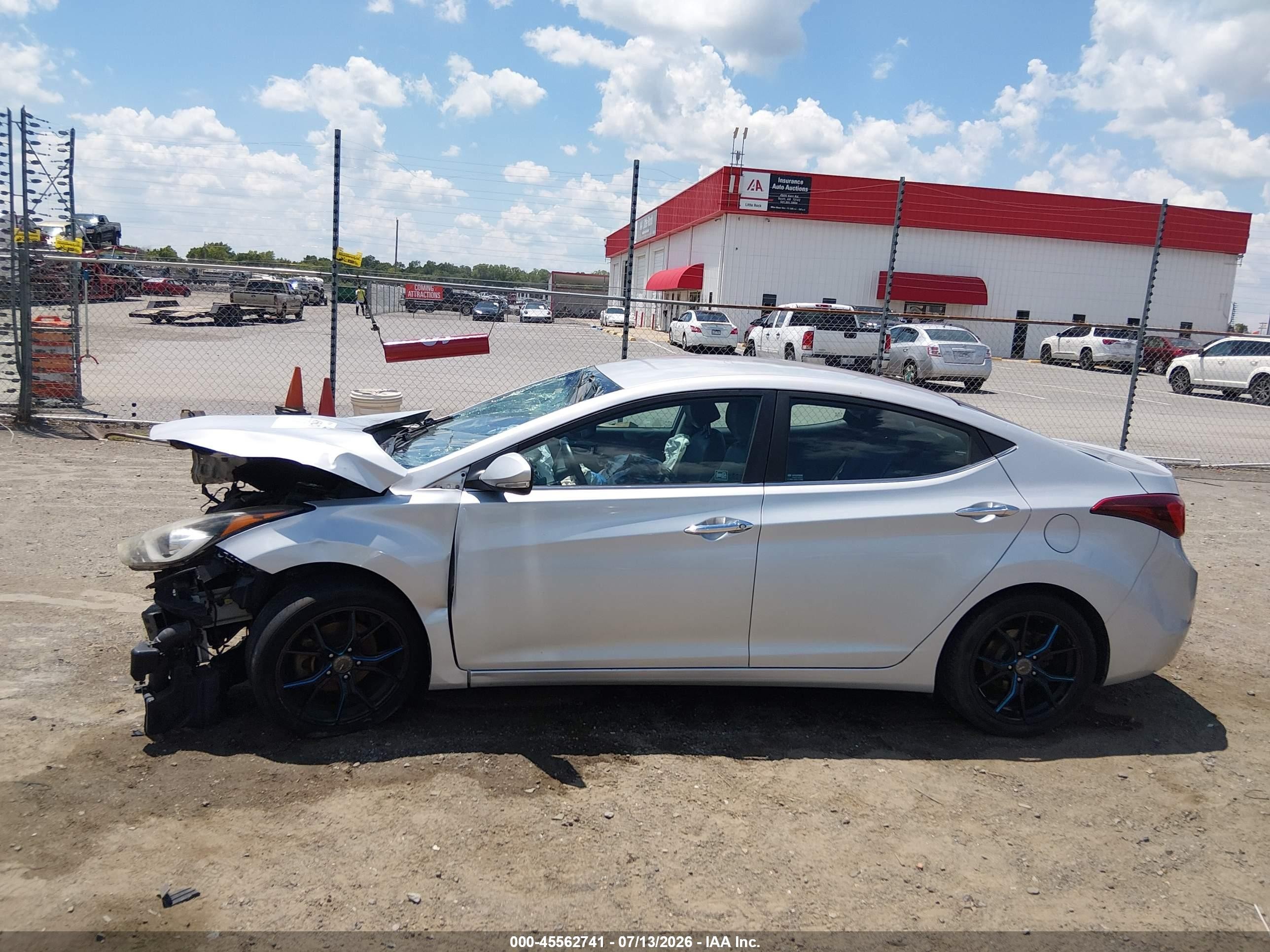 2014 Hyundai Elantra Limited Silver vin: KMHDH4AE9EU170476