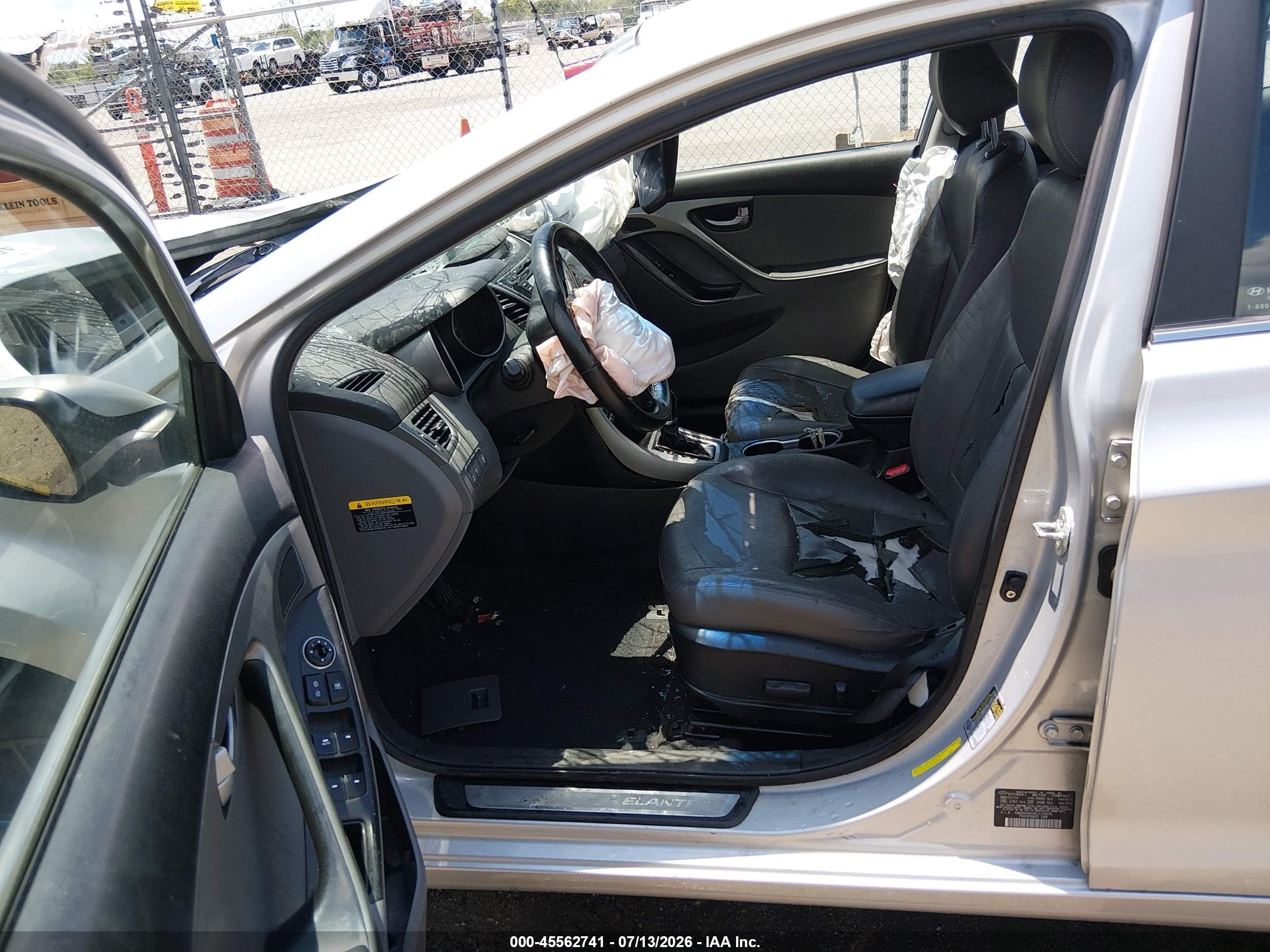 2014 Hyundai Elantra Limited Silver vin: KMHDH4AE9EU170476