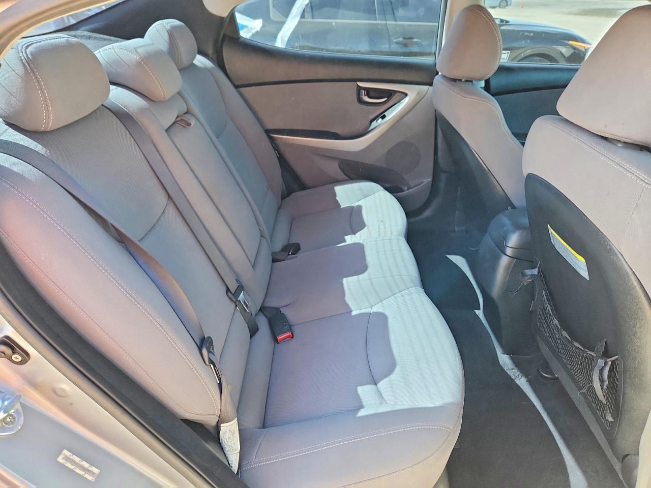 2014 Hyundai Elantra Se Silver vin: KMHDH4AE9EU204271