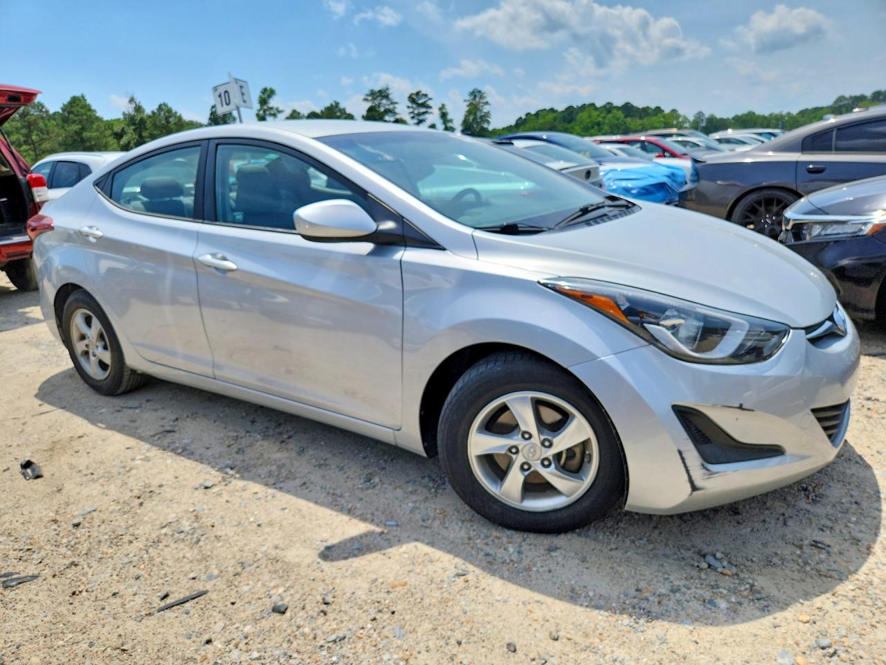2014 Hyundai Elantra Se Silver vin: KMHDH4AE9EU218588
