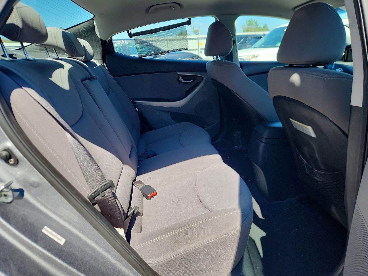2015 Hyundai Elantra Se Silver vin: KMHDH4AE9FU223338