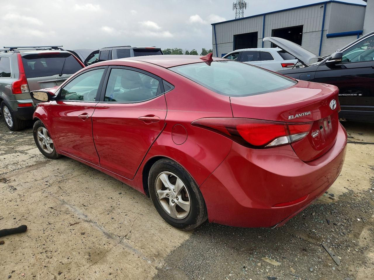 2015 Hyundai Elantra Se Red vin: KMHDH4AE9FU248546