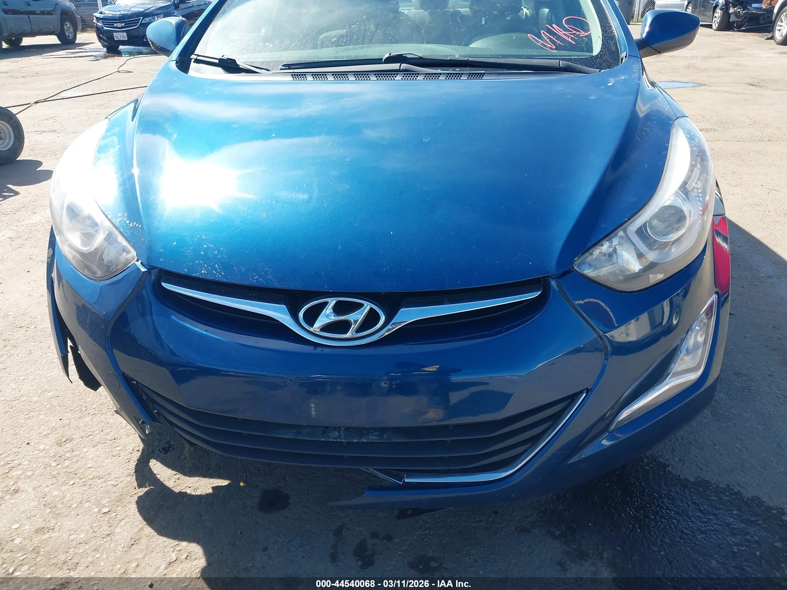2015 Hyundai Elantra Se Blue vin: KMHDH4AE9FU281899