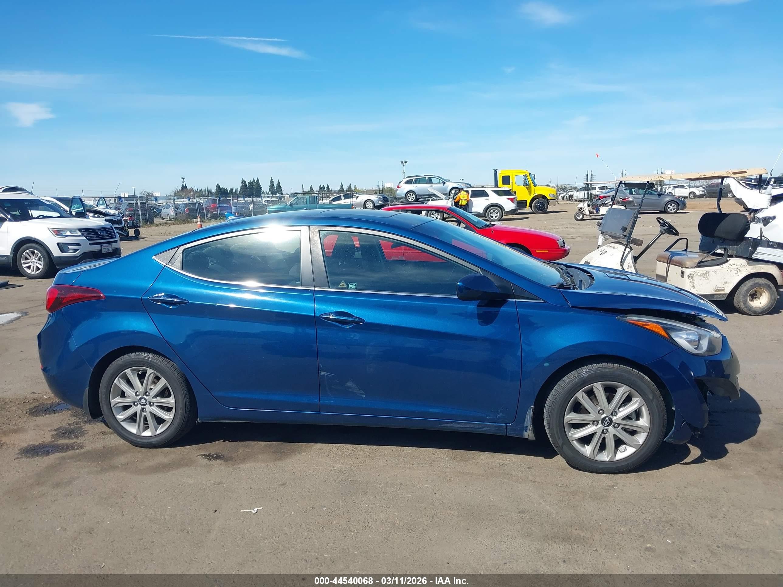 2015 Hyundai Elantra Se Blue vin: KMHDH4AE9FU281899