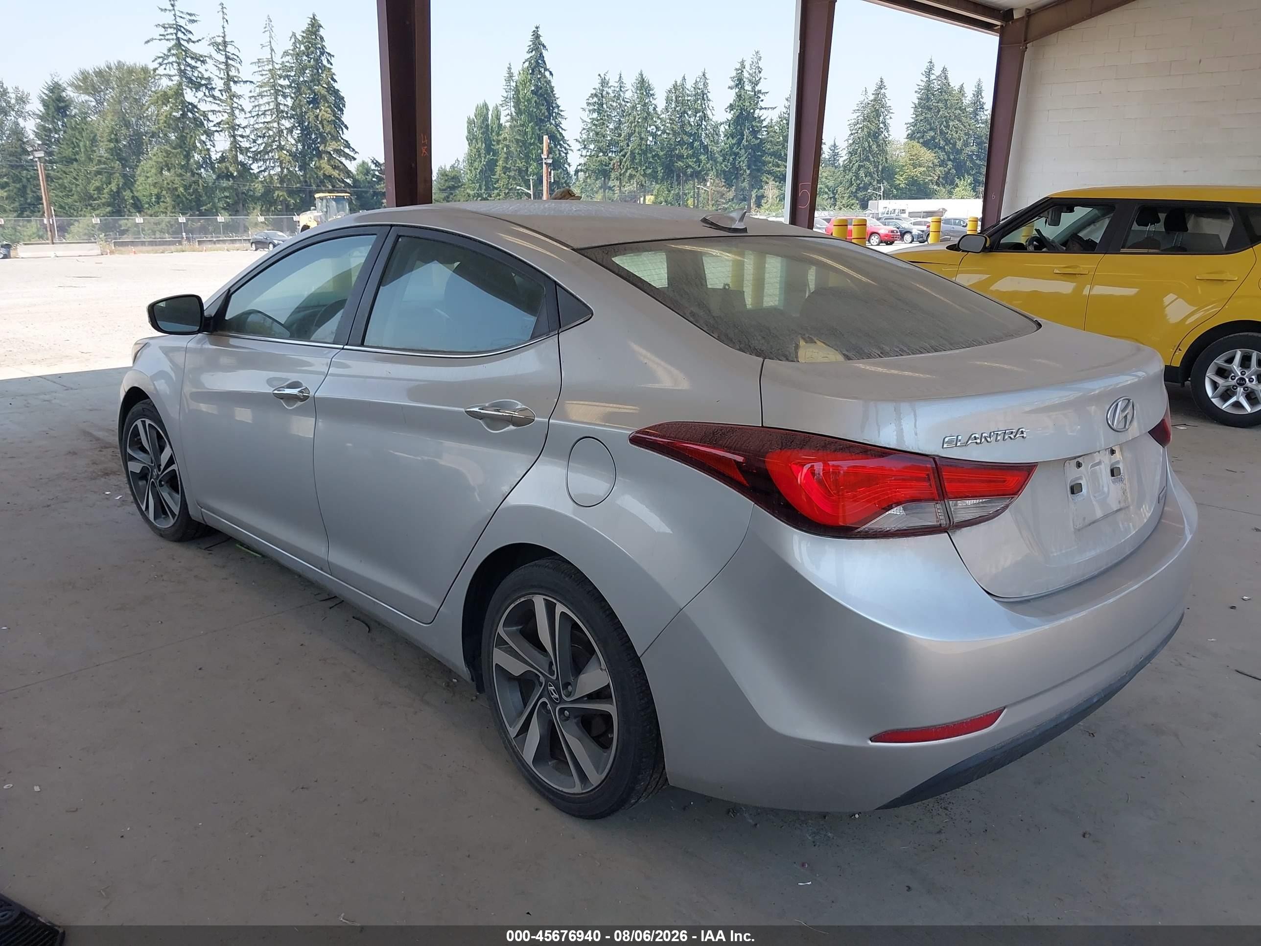 2015 Hyundai Elantra Limited Серебряный vin: KMHDH4AE9FU323097