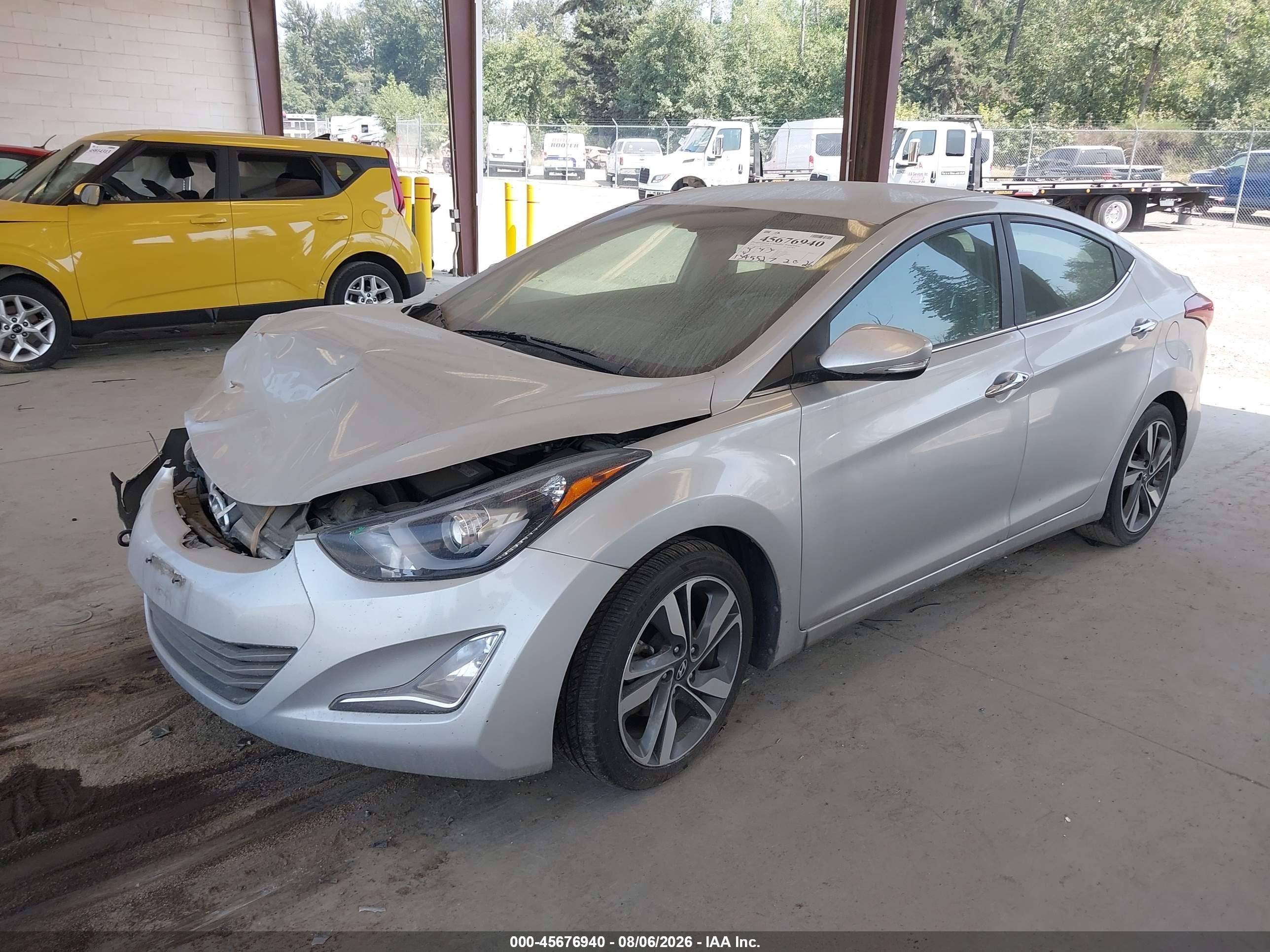 2015 Hyundai Elantra Limited Серебряный vin: KMHDH4AE9FU323097