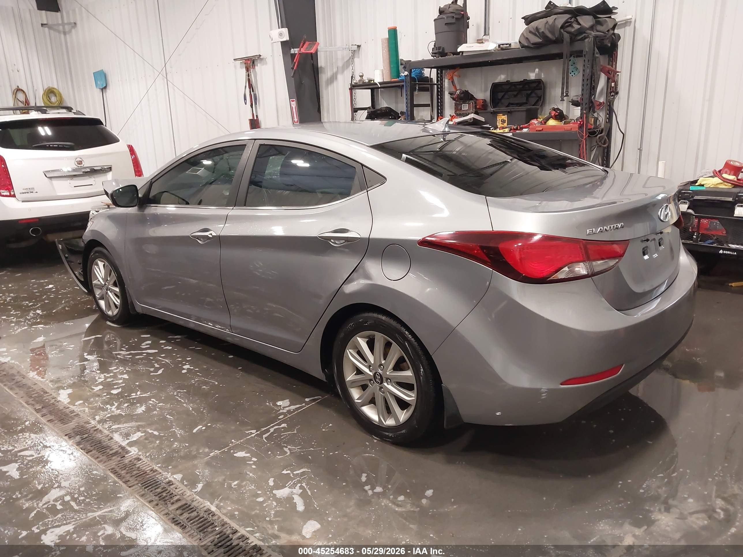 2015 Hyundai Elantra Se Silver vin: KMHDH4AE9FU342880