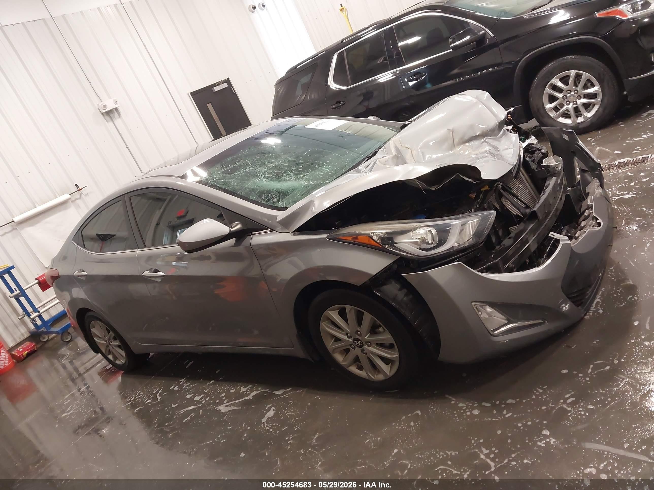 2015 Hyundai Elantra Se Silver vin: KMHDH4AE9FU342880