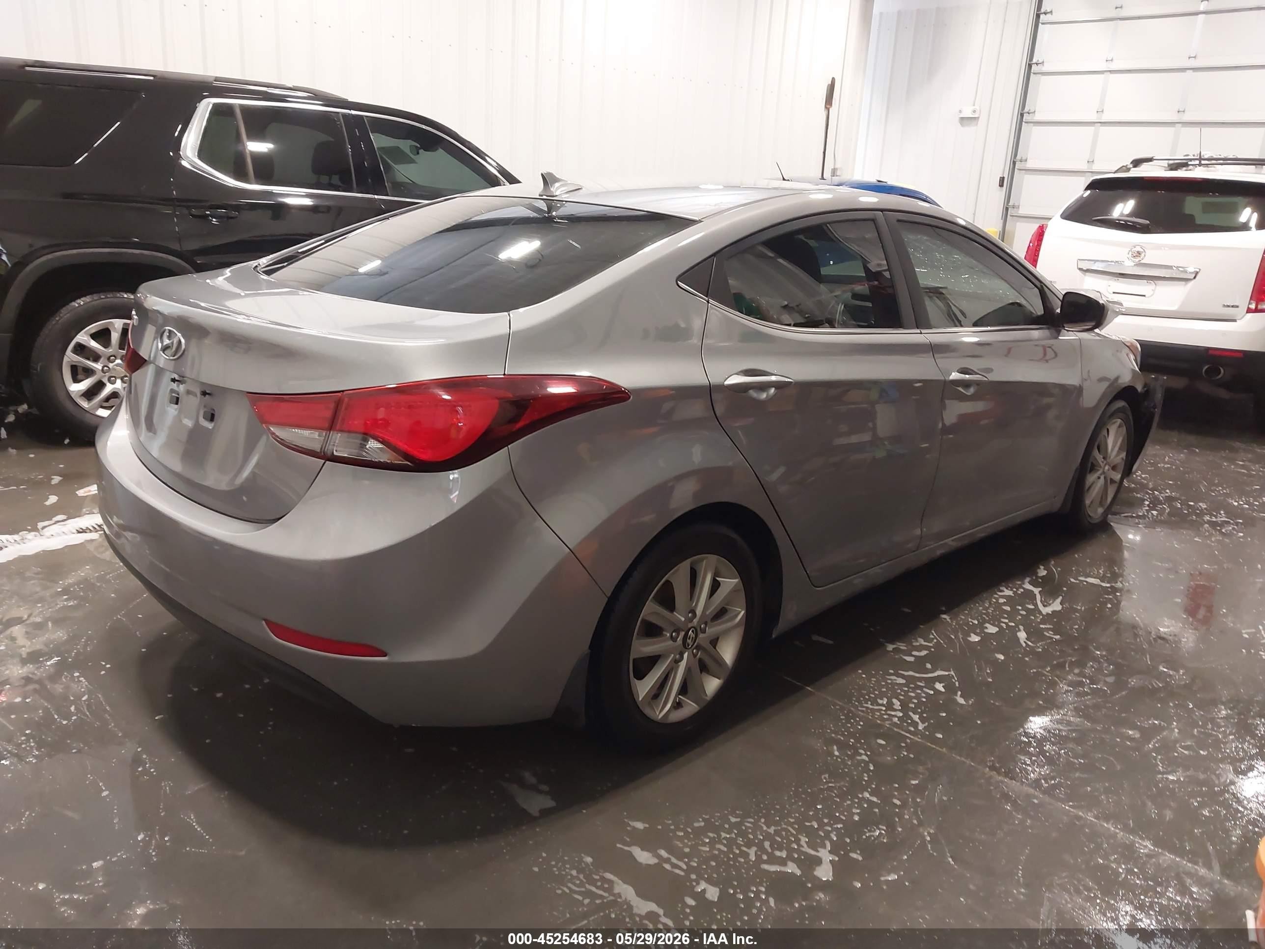 2015 Hyundai Elantra Se Silver vin: KMHDH4AE9FU342880