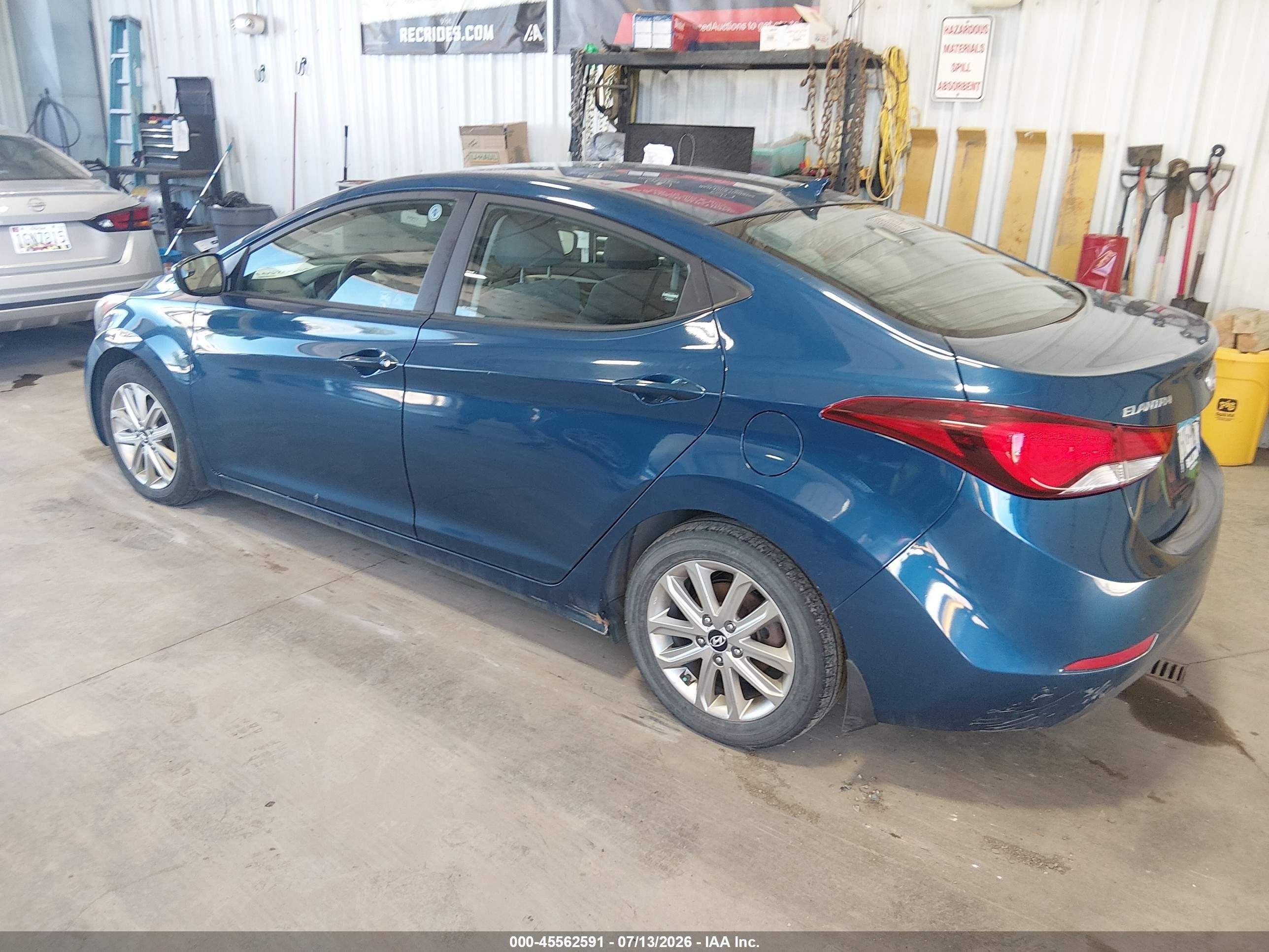 2015 Hyundai Elantra Se Blue vin: KMHDH4AE9FU360232