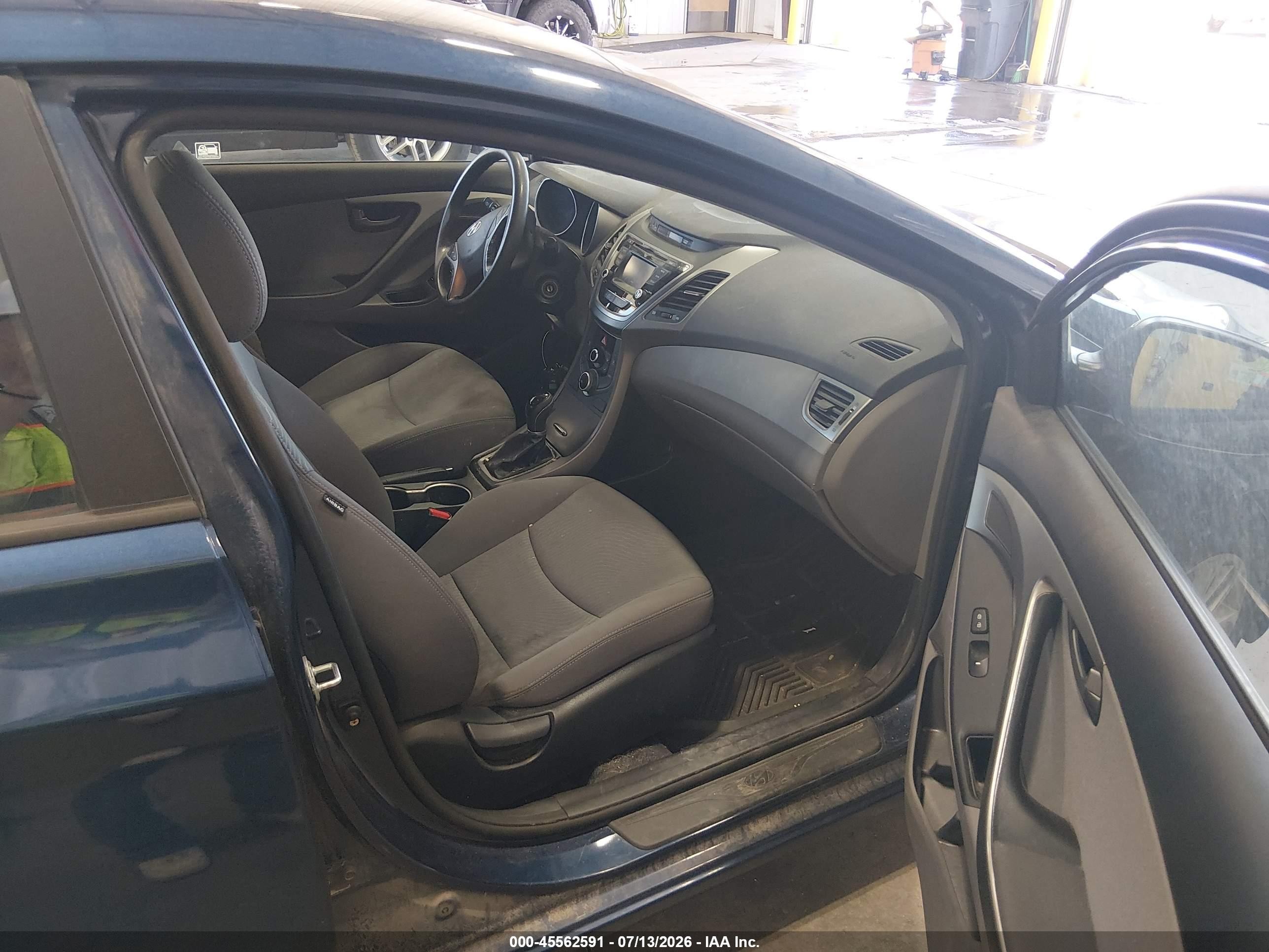 2015 Hyundai Elantra Se Blue vin: KMHDH4AE9FU360232