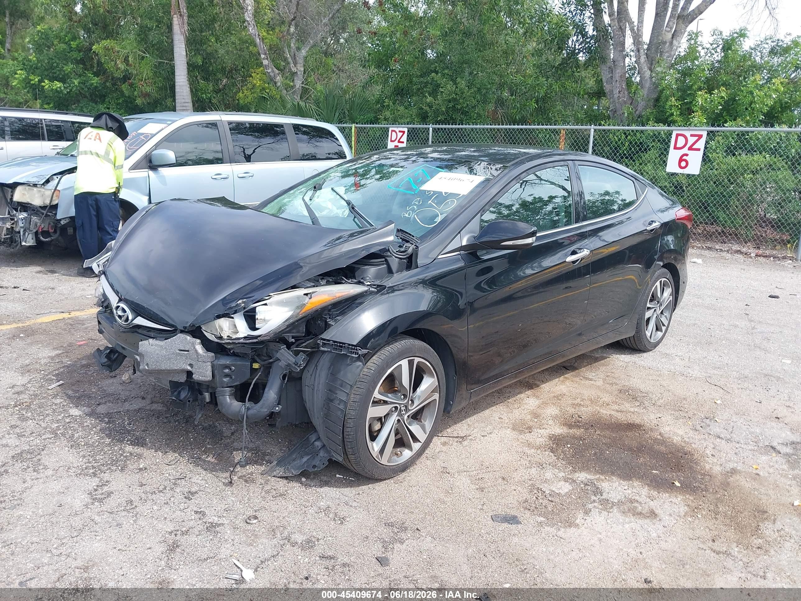 2015 Hyundai Elantra Limited Black vin: KMHDH4AE9FU370551