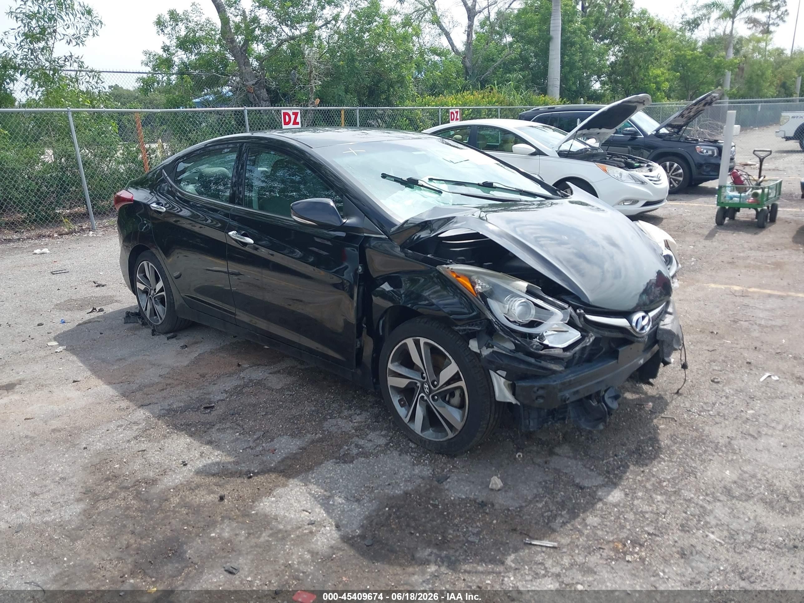 2015 Hyundai Elantra Limited Black vin: KMHDH4AE9FU370551