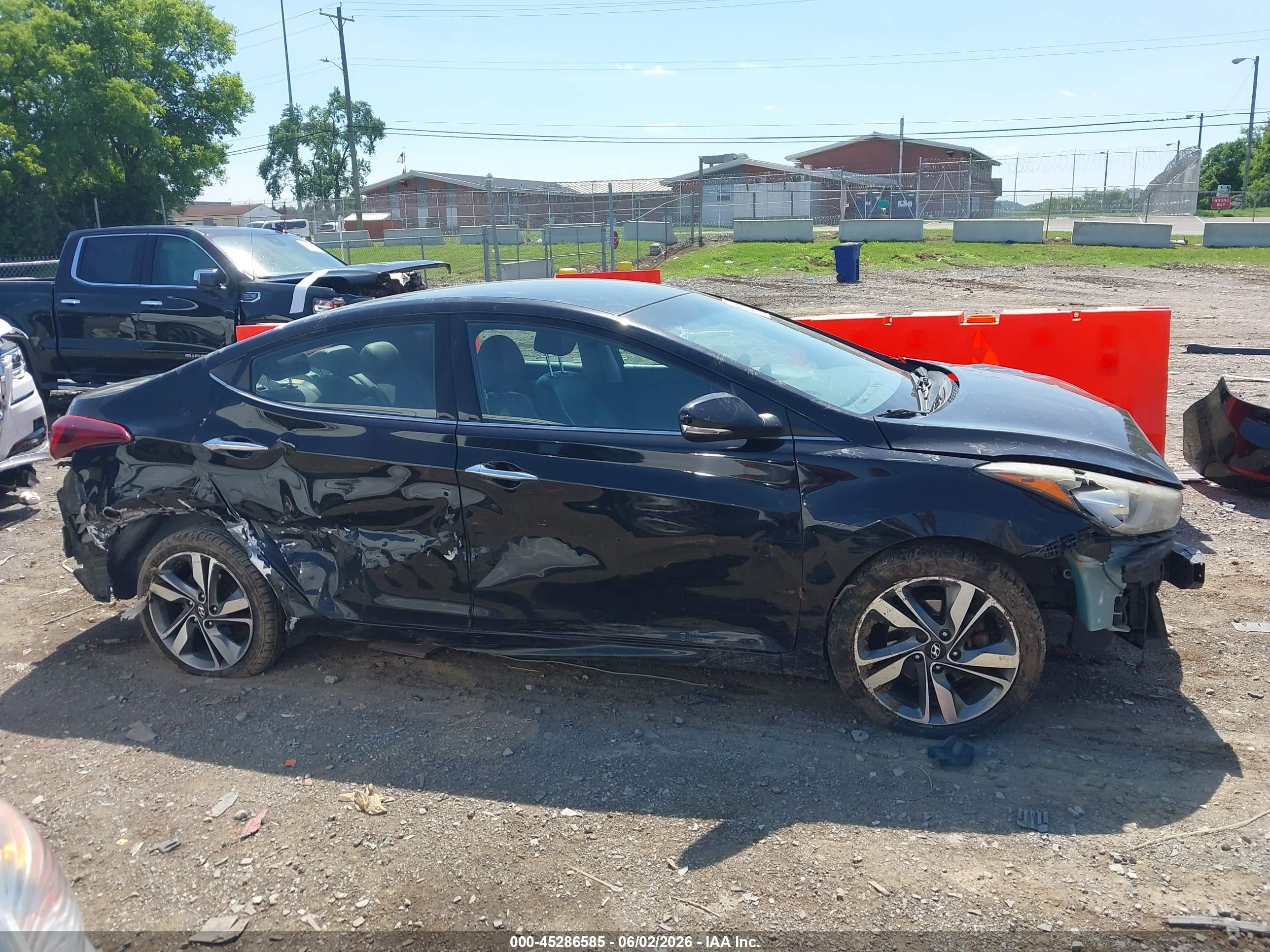 2015 Hyundai Elantra Limited Black vin: KMHDH4AE9FU382652