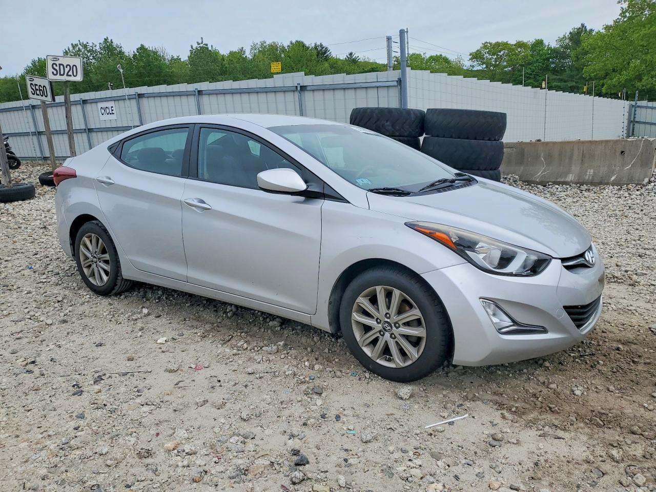 2015 Hyundai Elantra Se Серебряный vin: KMHDH4AE9FU421093