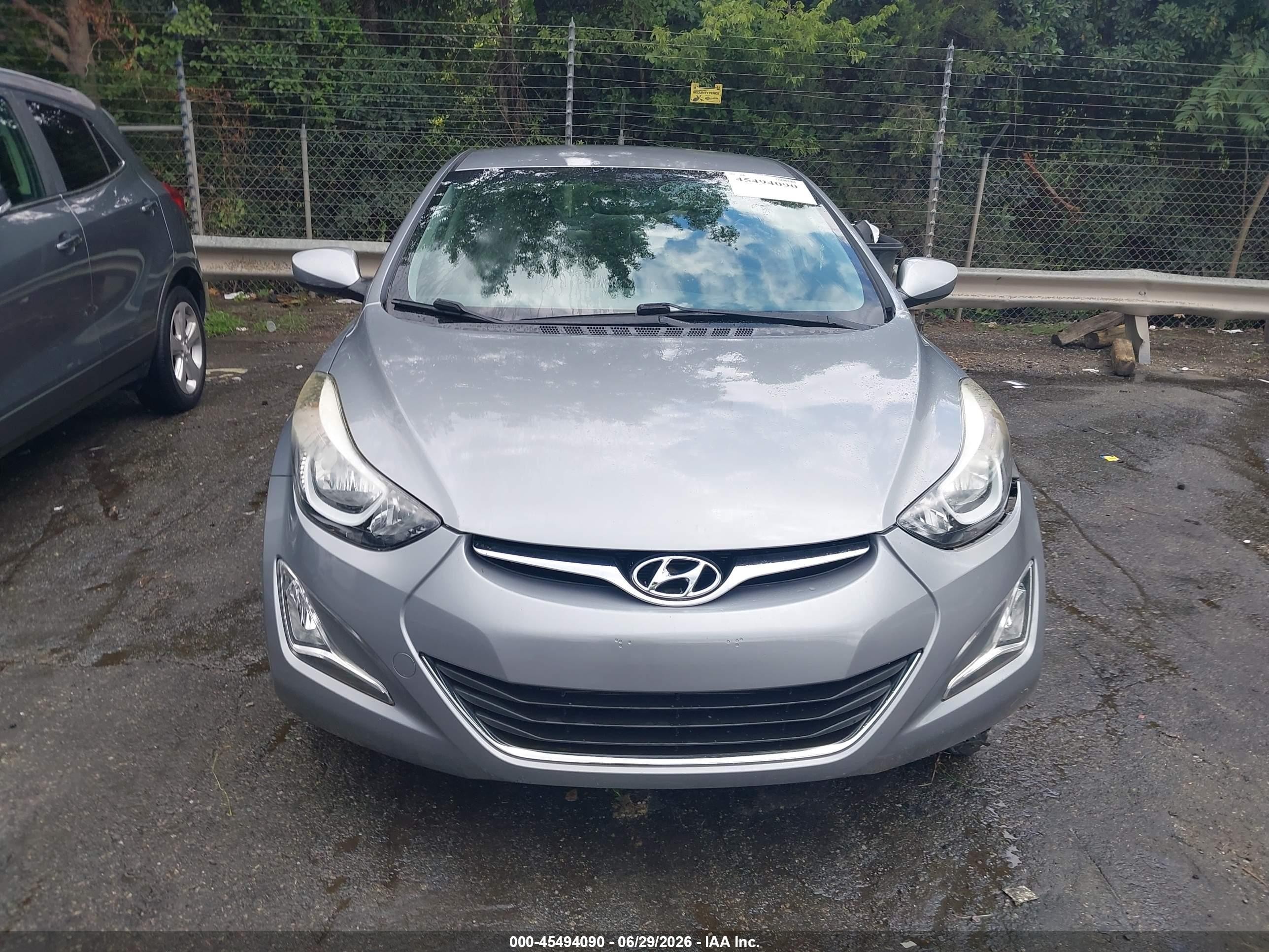 2015 Hyundai Elantra Se Silver vin: KMHDH4AE9FU453316