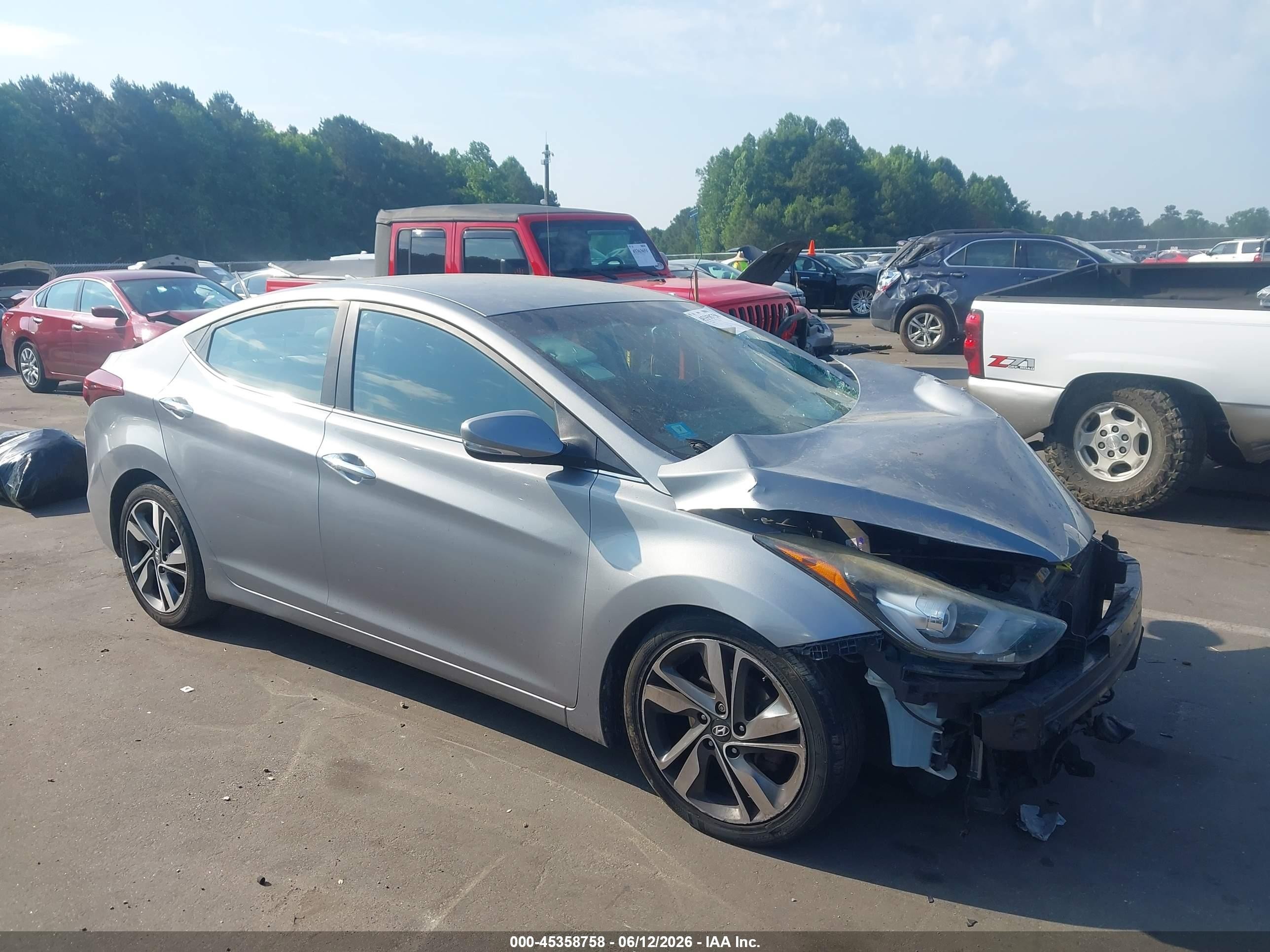 2015 Hyundai Elantra Limited Silver vin: KMHDH4AE9FU456152