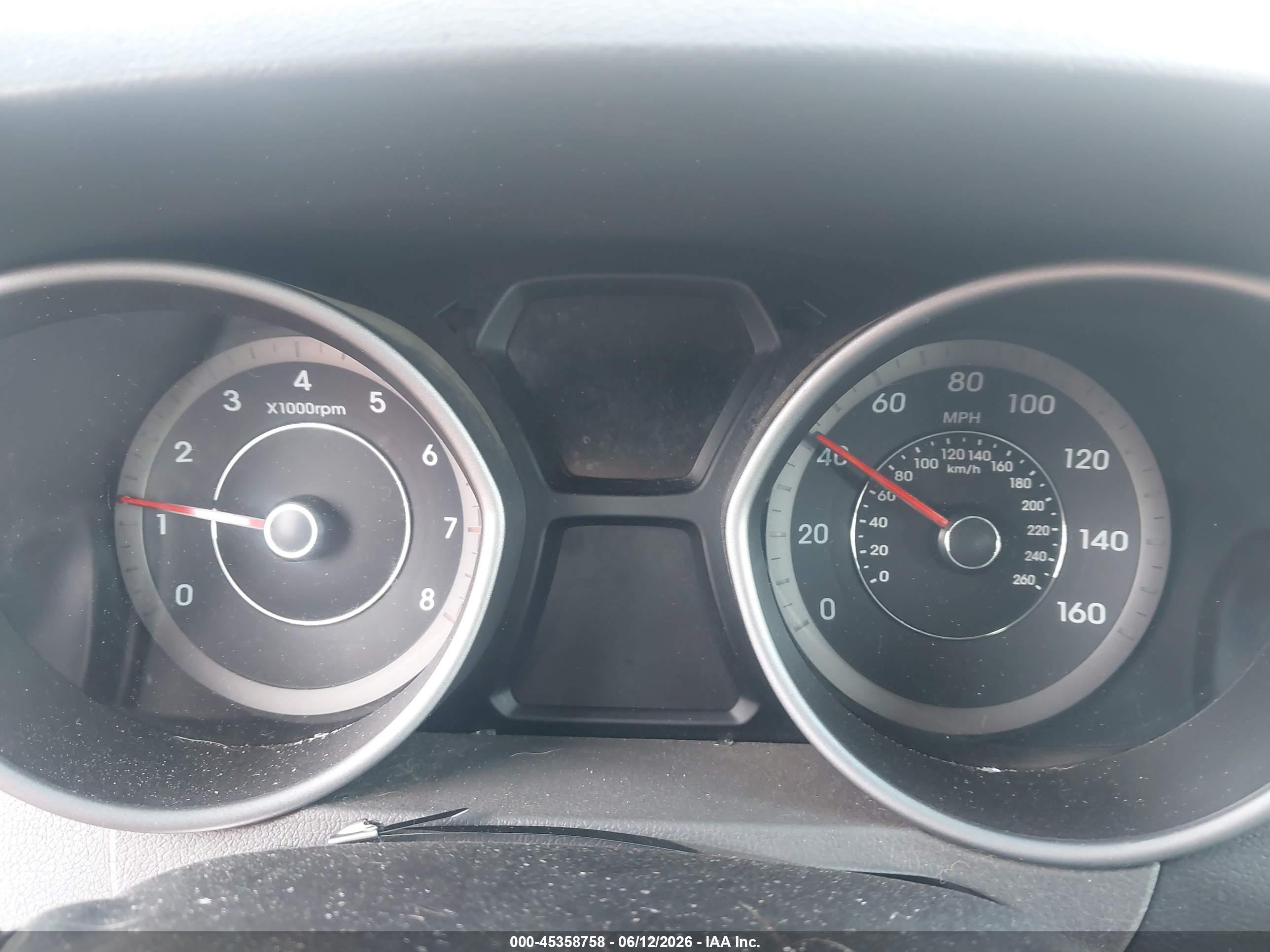2015 Hyundai Elantra Limited Silver vin: KMHDH4AE9FU456152