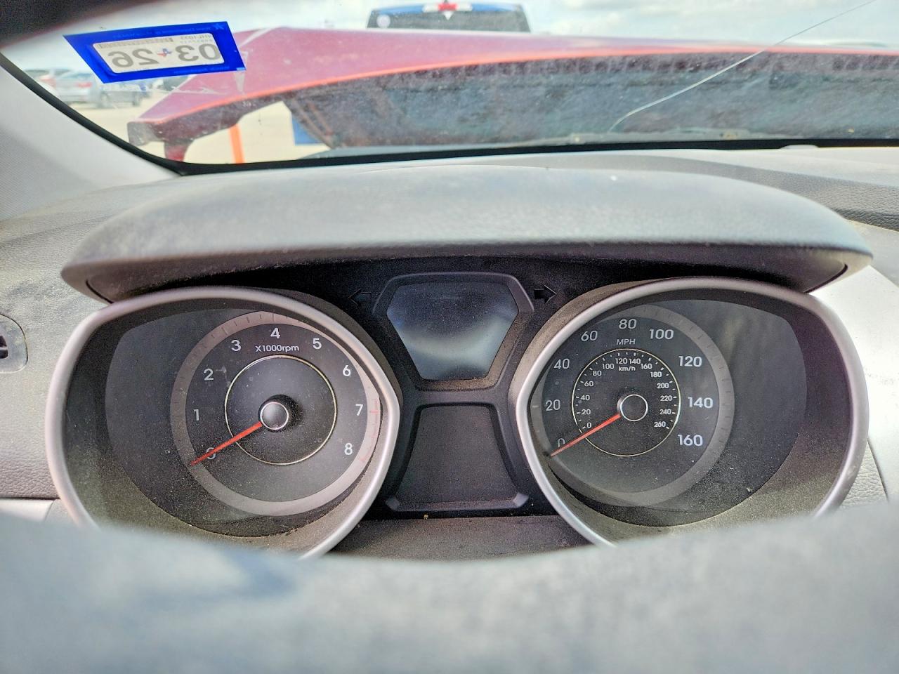 2010 Hyun Elantra Red vin: KMHDH4AEXBU156047