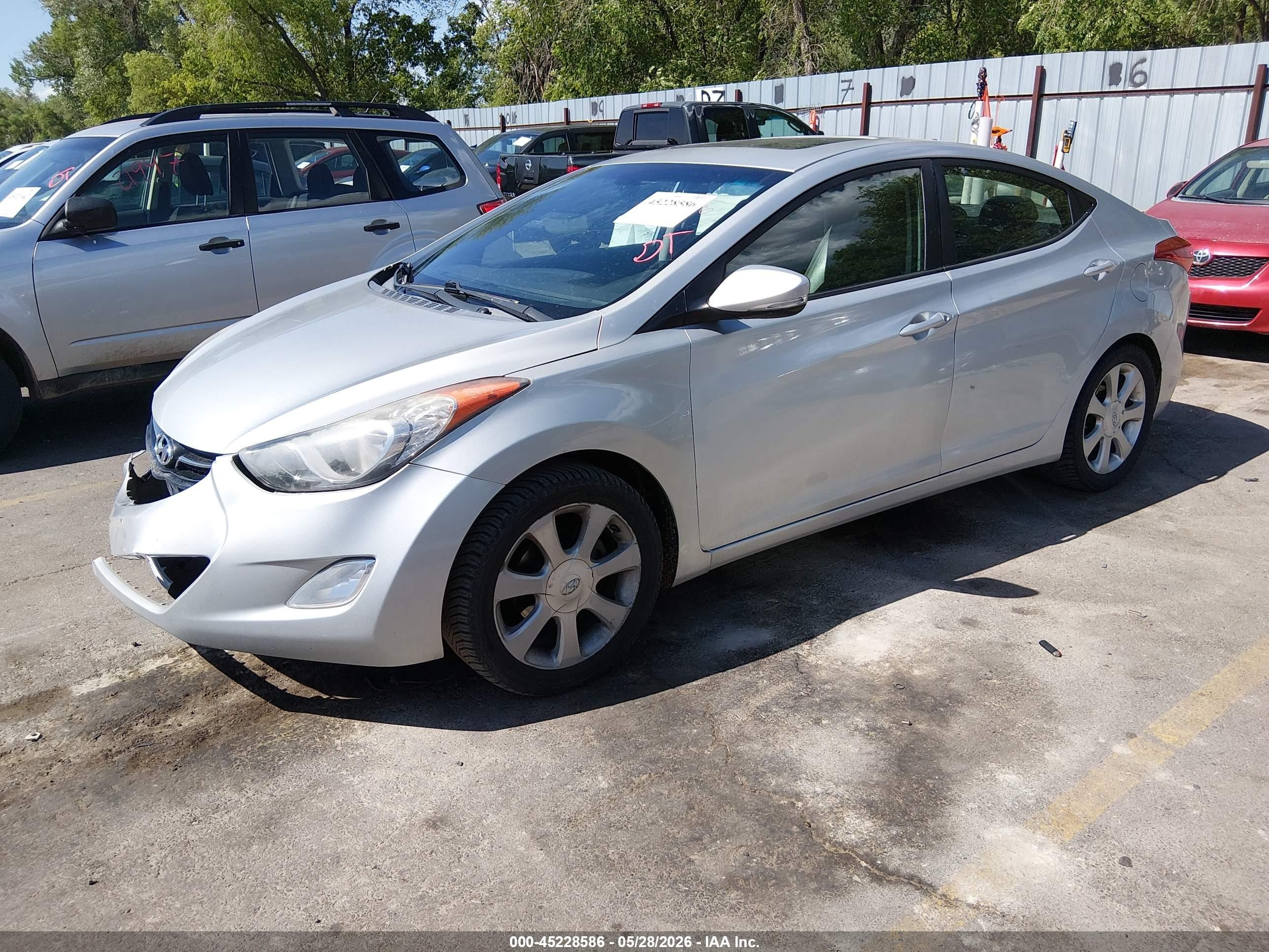 2011 Hyundai Elantra Limited (ulsan Plant) Silver vin: KMHDH4AEXBU164021