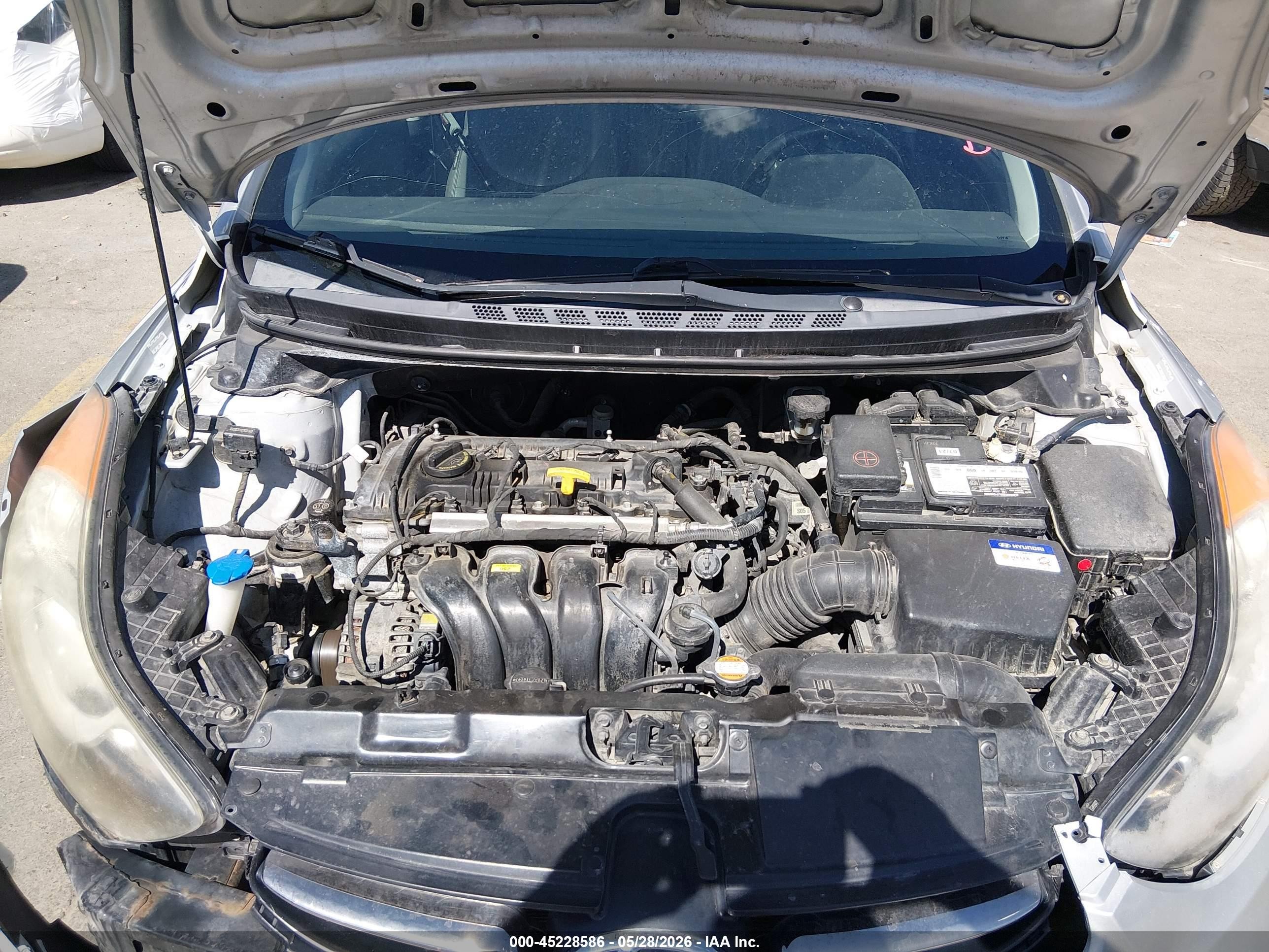 2011 Hyundai Elantra Limited (ulsan Plant) Silver vin: KMHDH4AEXBU164021