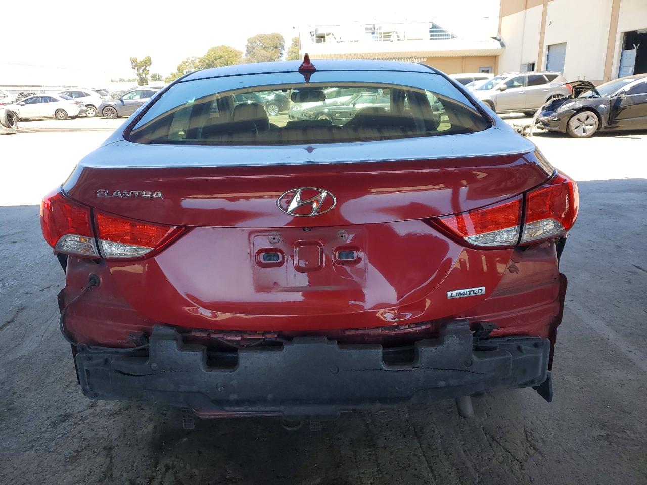 2012 Hyundai Elantra Limited Burgundy vin: KMHDH4AEXCU441123