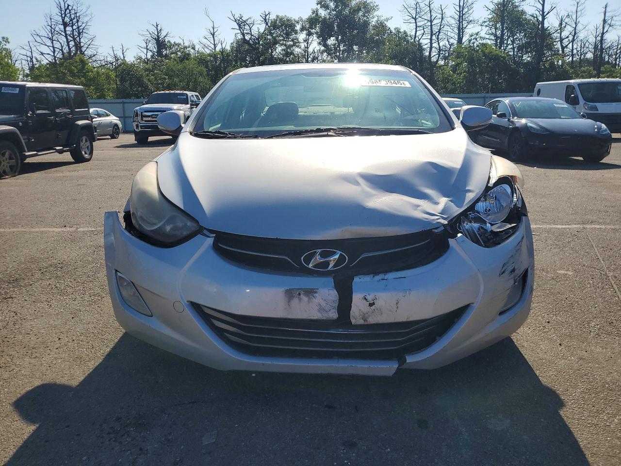 2012 Hyundai Elantra Limited Silver vin: KMHDH4AEXCU479595
