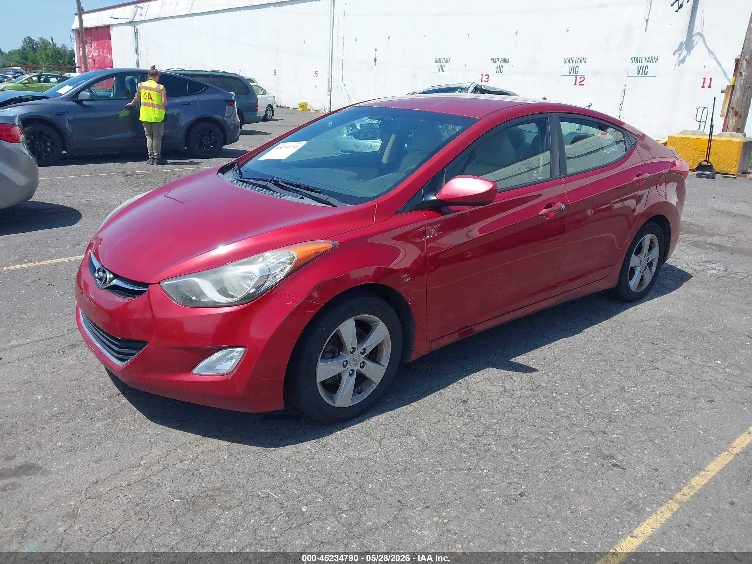 2013 Hyundai Elantra Gls Red vin: KMHDH4AEXDU493059