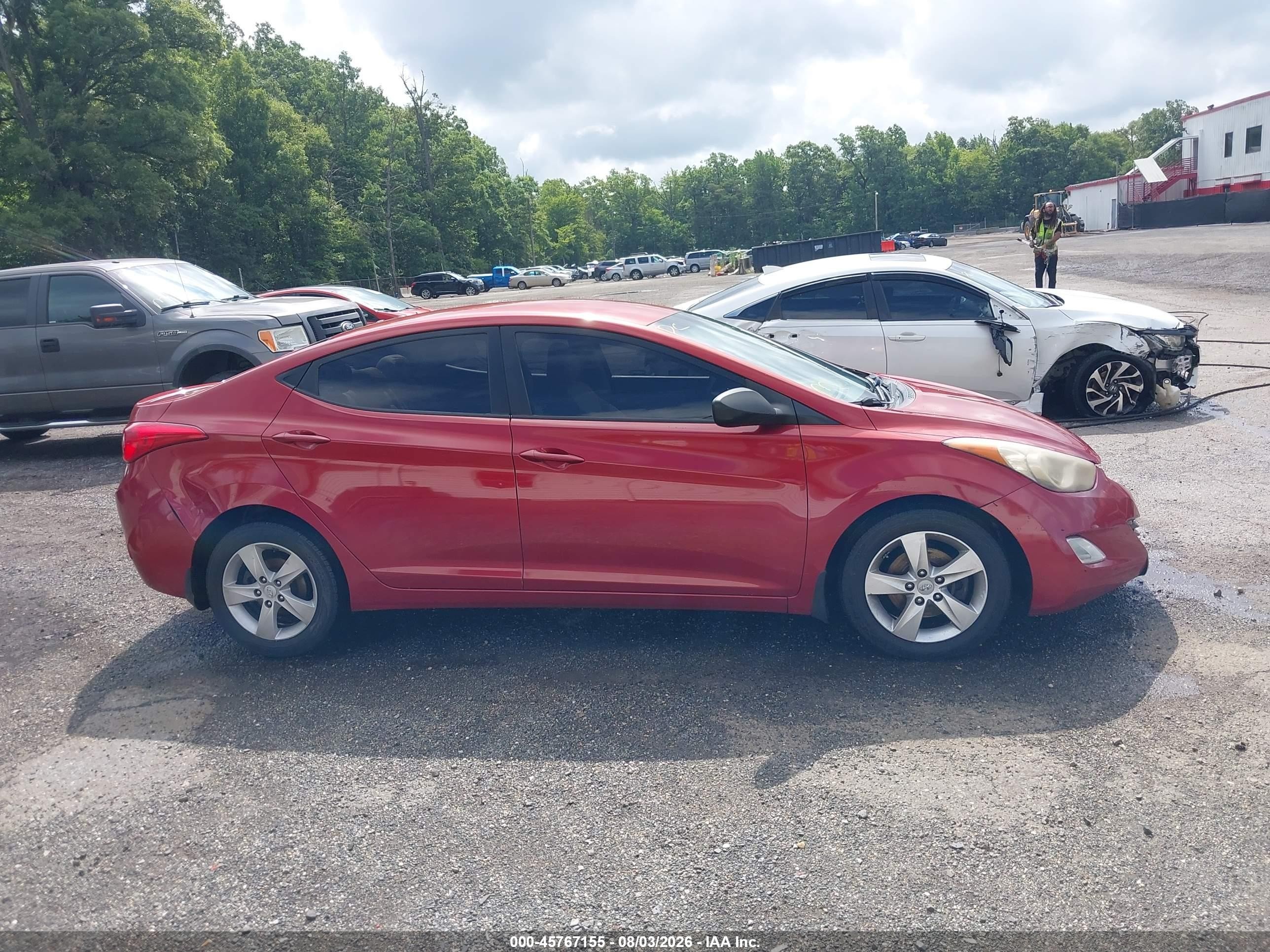 2013 Hyundai Elantra Gls Red vin: KMHDH4AEXDU543782