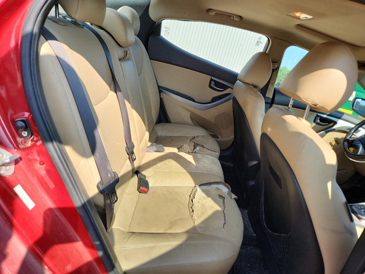 2013 Hyundai Elantra Limited Red vin: KMHDH4AEXDU561411